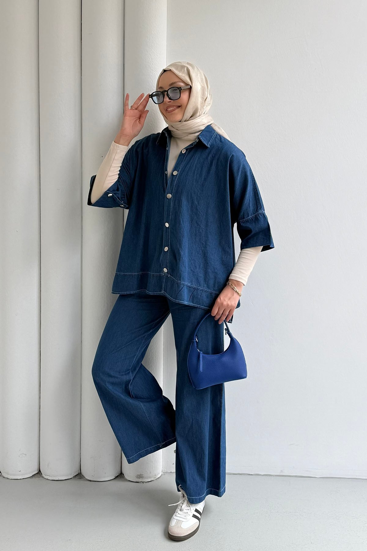 Fakir Kol Detaylı Denim Pantolonlu Tesettür Takım-KOYU MAVİ