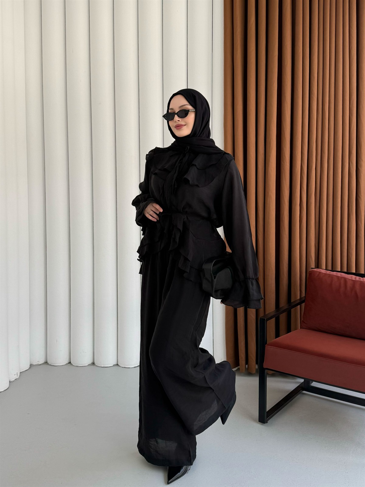 Fırfır Detaylı Bağlamalı Pantolon Tesettür Takım-SİYAH