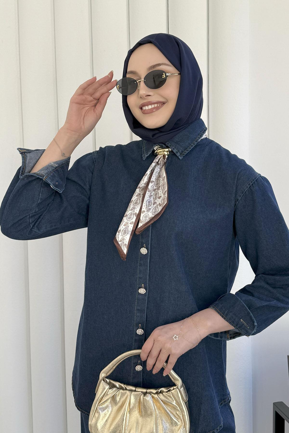 Fularlı Düğme Detaylı Denim Tesettür Takım-MAVİ