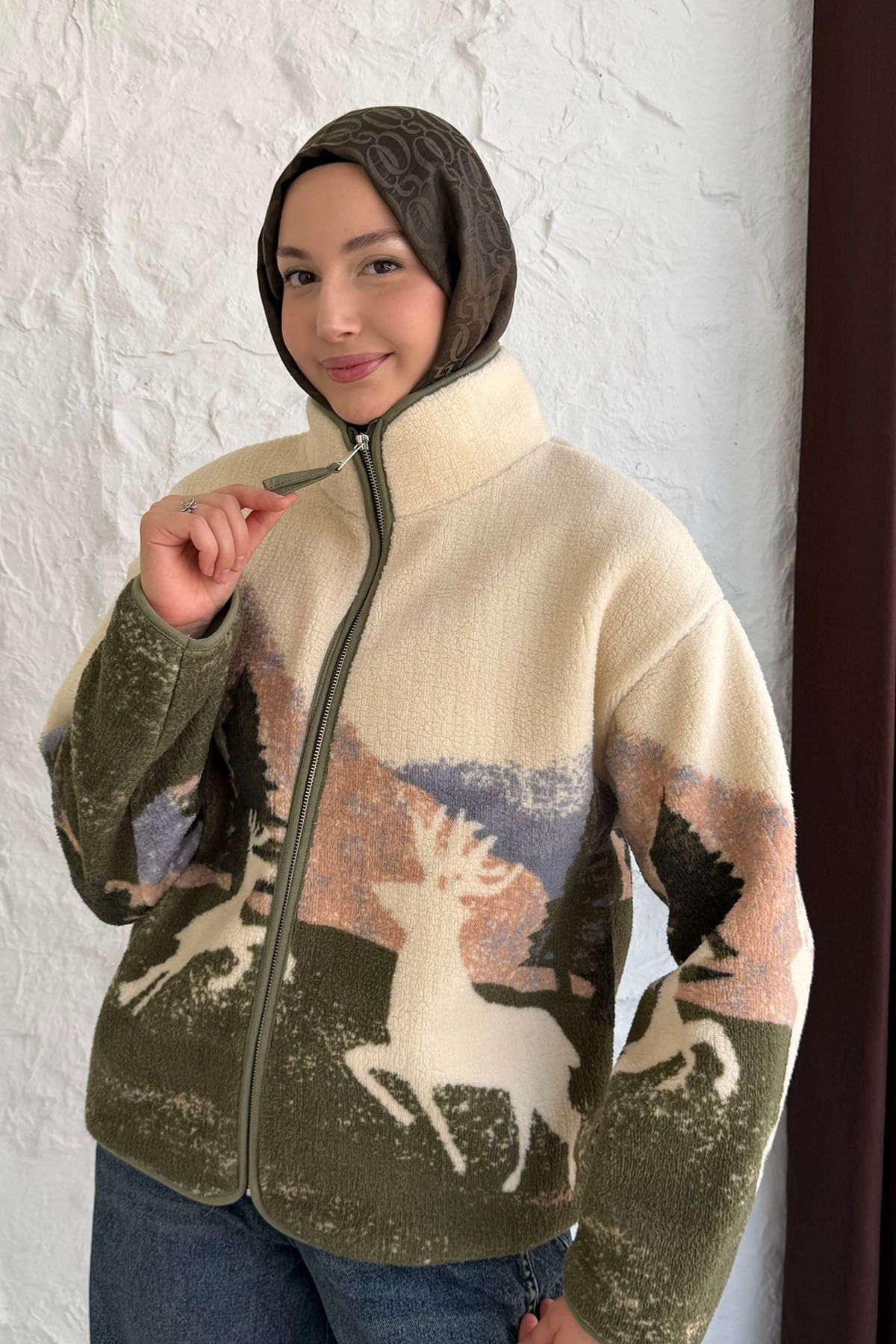 Geyik Desenli Fermuarlı Polar Sweatshirt-EKRU
