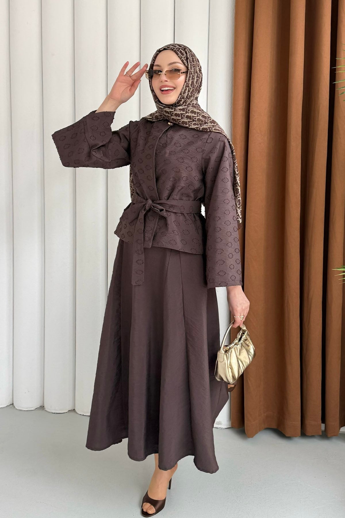 Gold Düğme Detay Ceket Etek Tesettür Takım-KAHVERENGİ