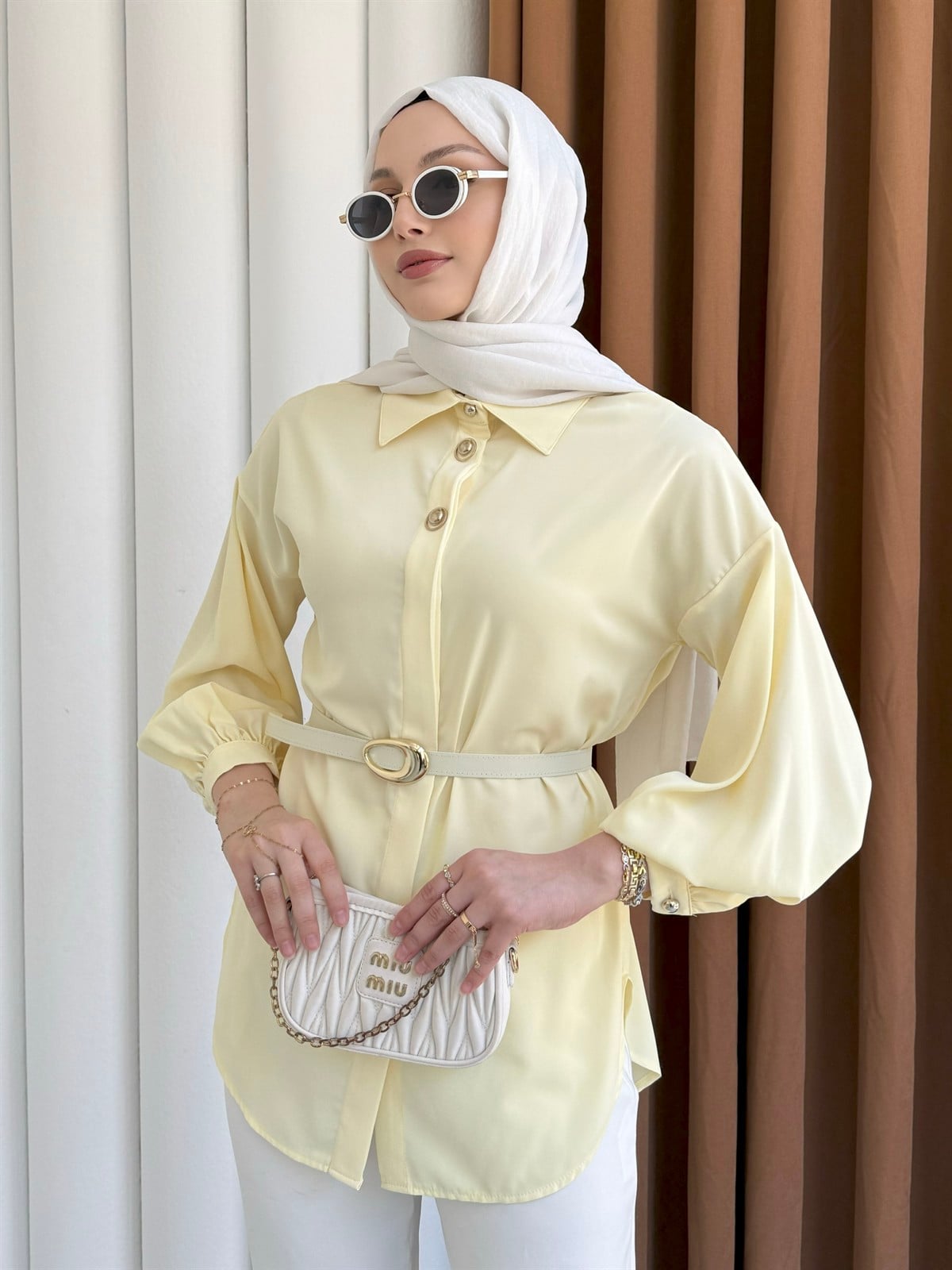 Gold Düğme Detaylı Kemerli Gömlek-SARI