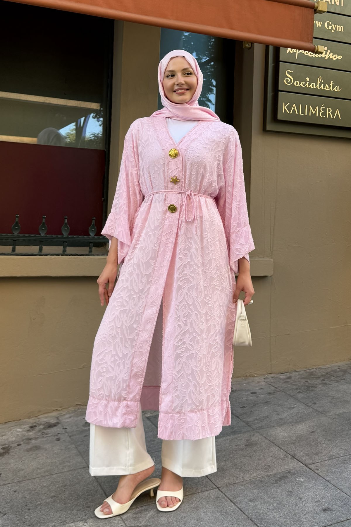 Gold Düğmeli Kumaş Kendinden Desenli Kimono-PEMBE
