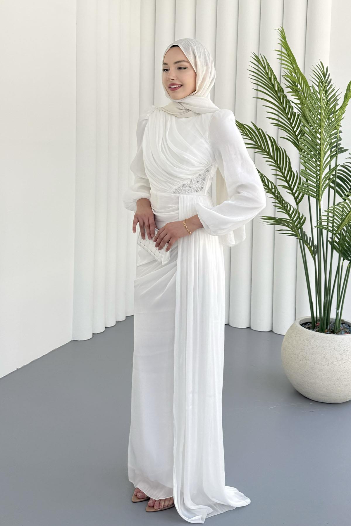 İnci İşlemeli Balon Kol Şifon Tesettür Abiye-BEYAZ