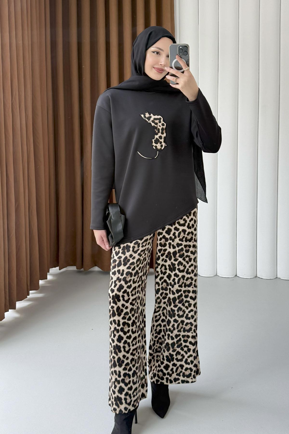 Kaplan Baskılı Asimetrik Kesim Pantolonlu Tesettür Takım-SİYAH