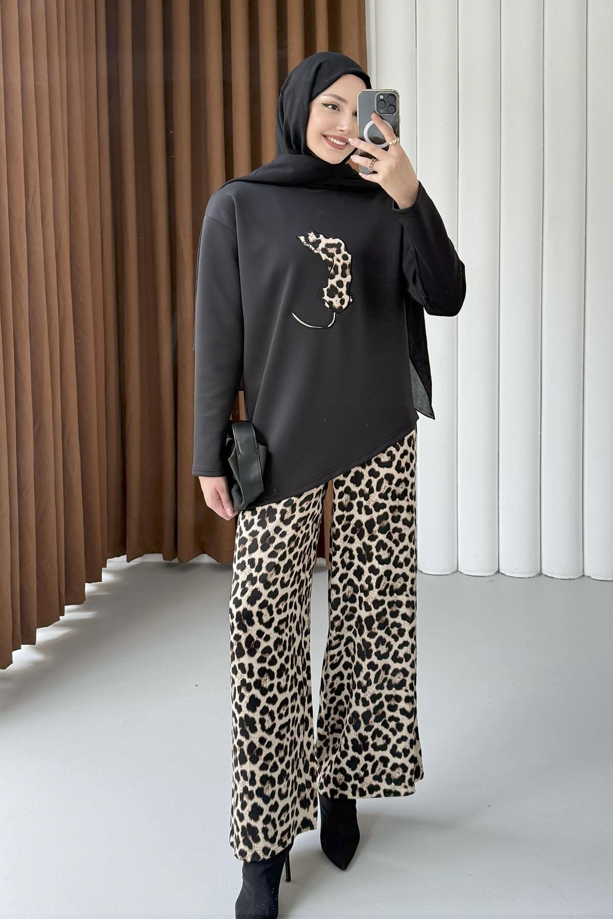 Kaplan Baskılı Asimetrik Kesim Pantolonlu Tesettür Takım-SİYAH