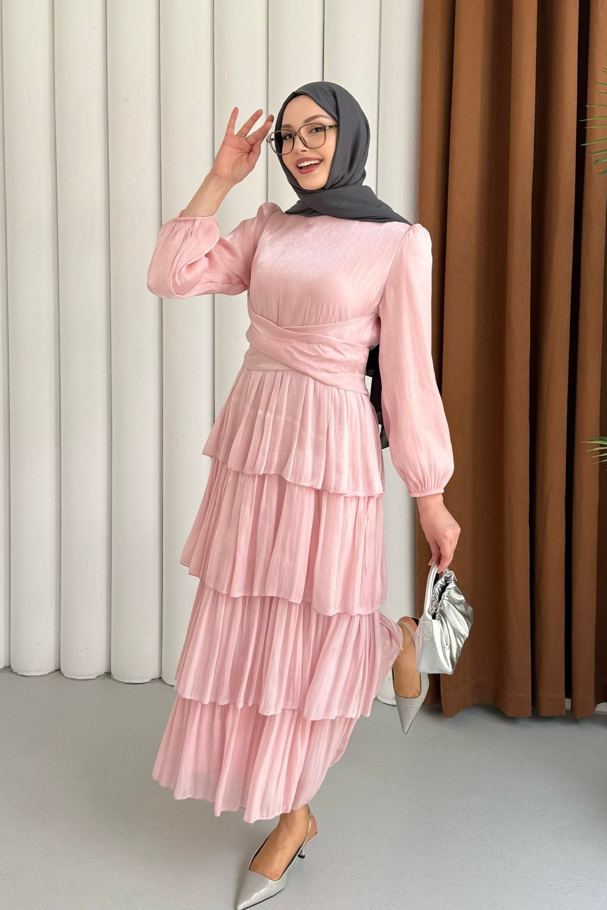 Kat Kat Kuşaklı Şifon Tesettür Elbise-PEMBE