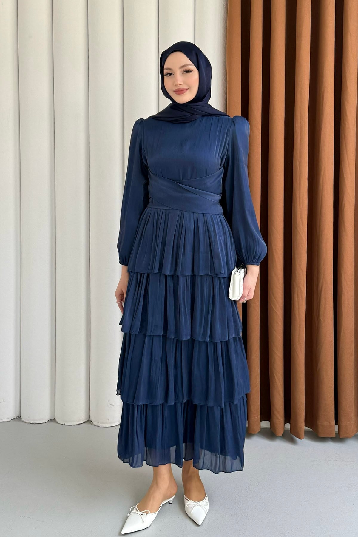 Kat Kat Kuşaklı Şifon Tesettür Elbise-LACİVERT