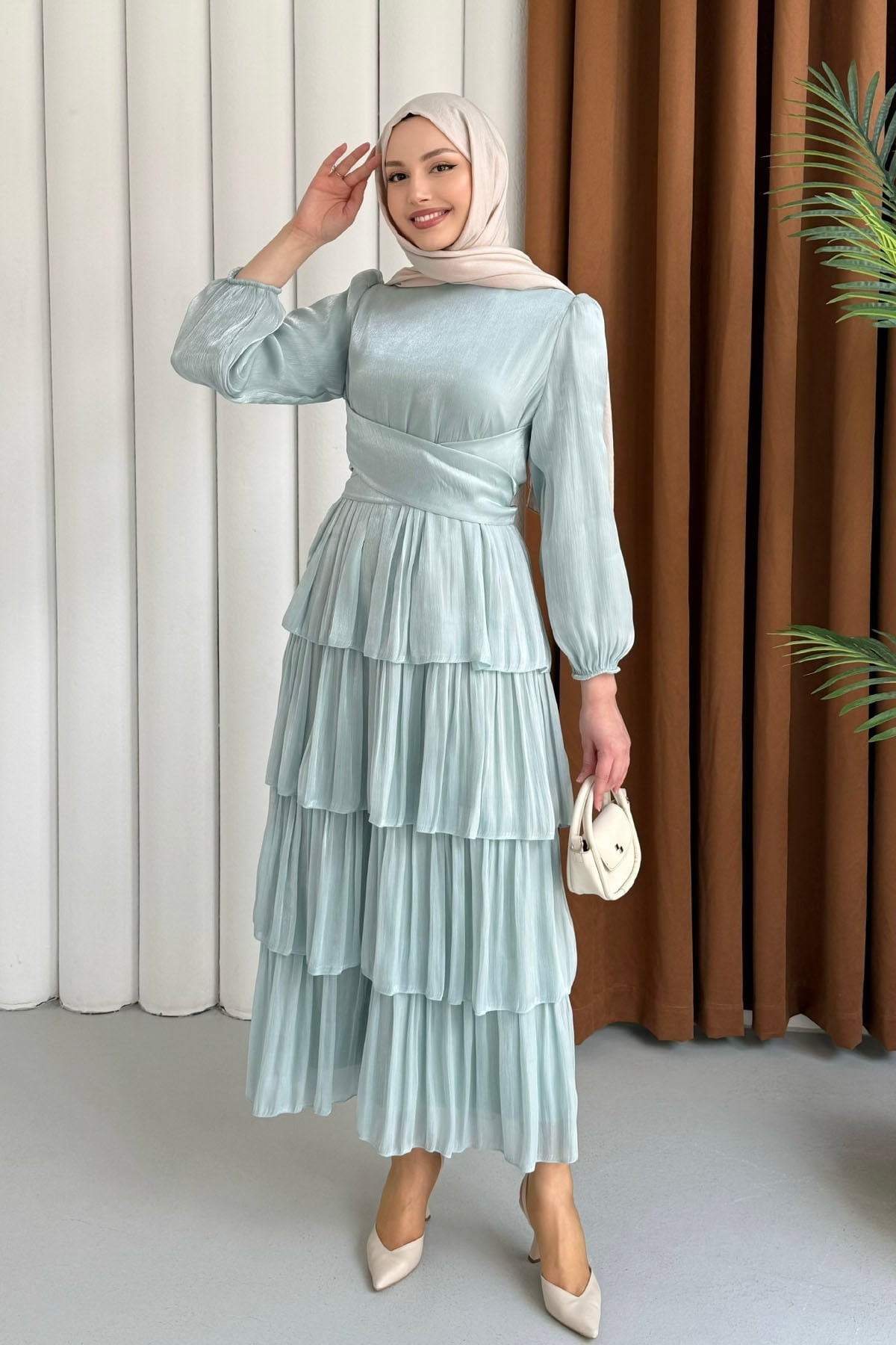 Kat Kat Kuşaklı Şifon Tesettür Elbise-SU YEŞİLİ