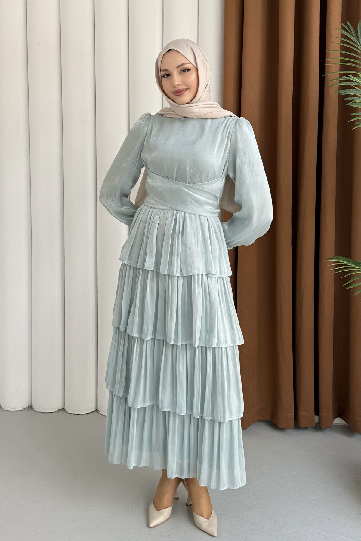 Kat Kat Kuşaklı Şifon Tesettür Elbise-SU YEŞİLİ