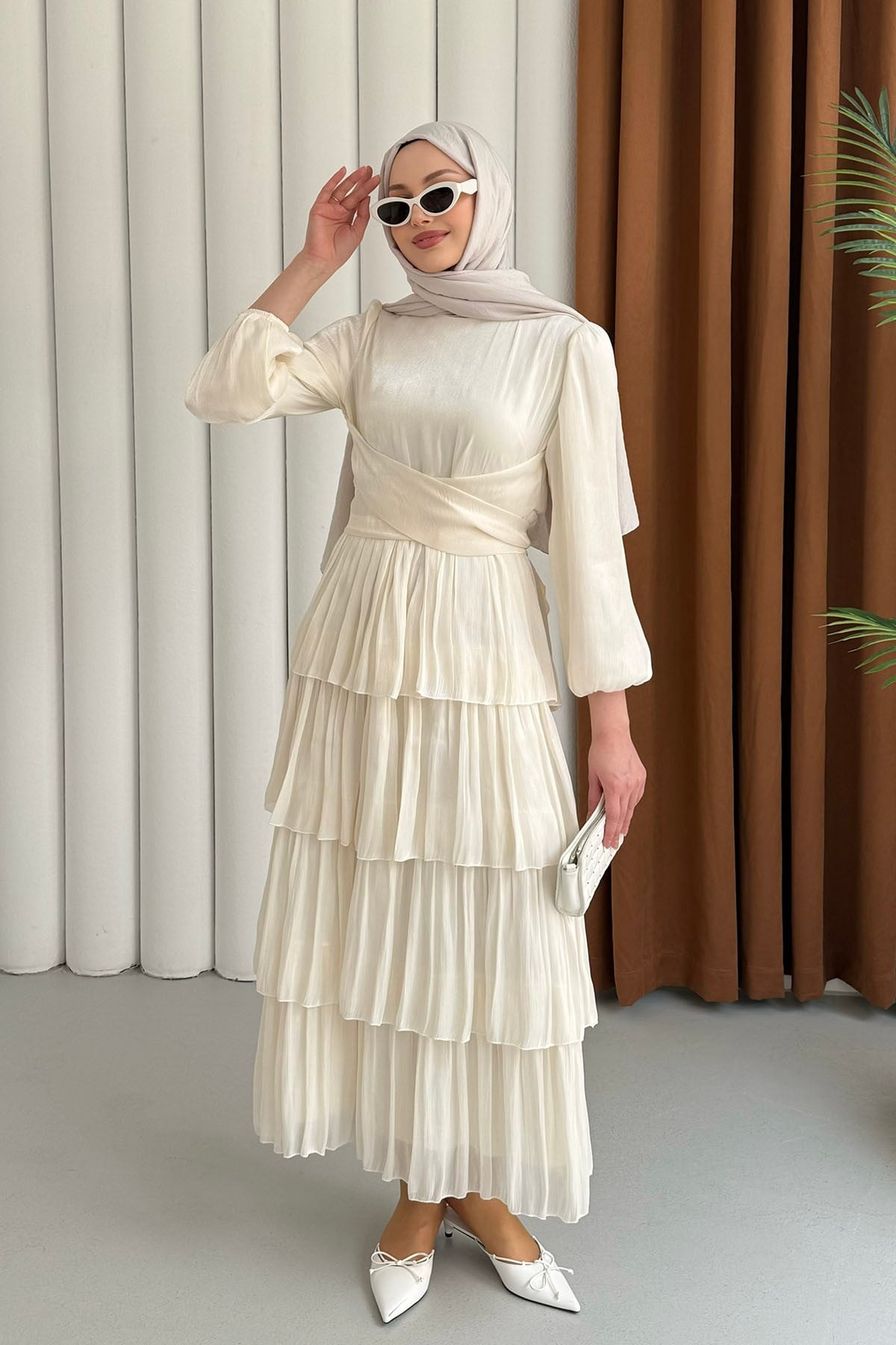 Kat Kat Kuşaklı Şifon Tesettür Elbise-EKRU