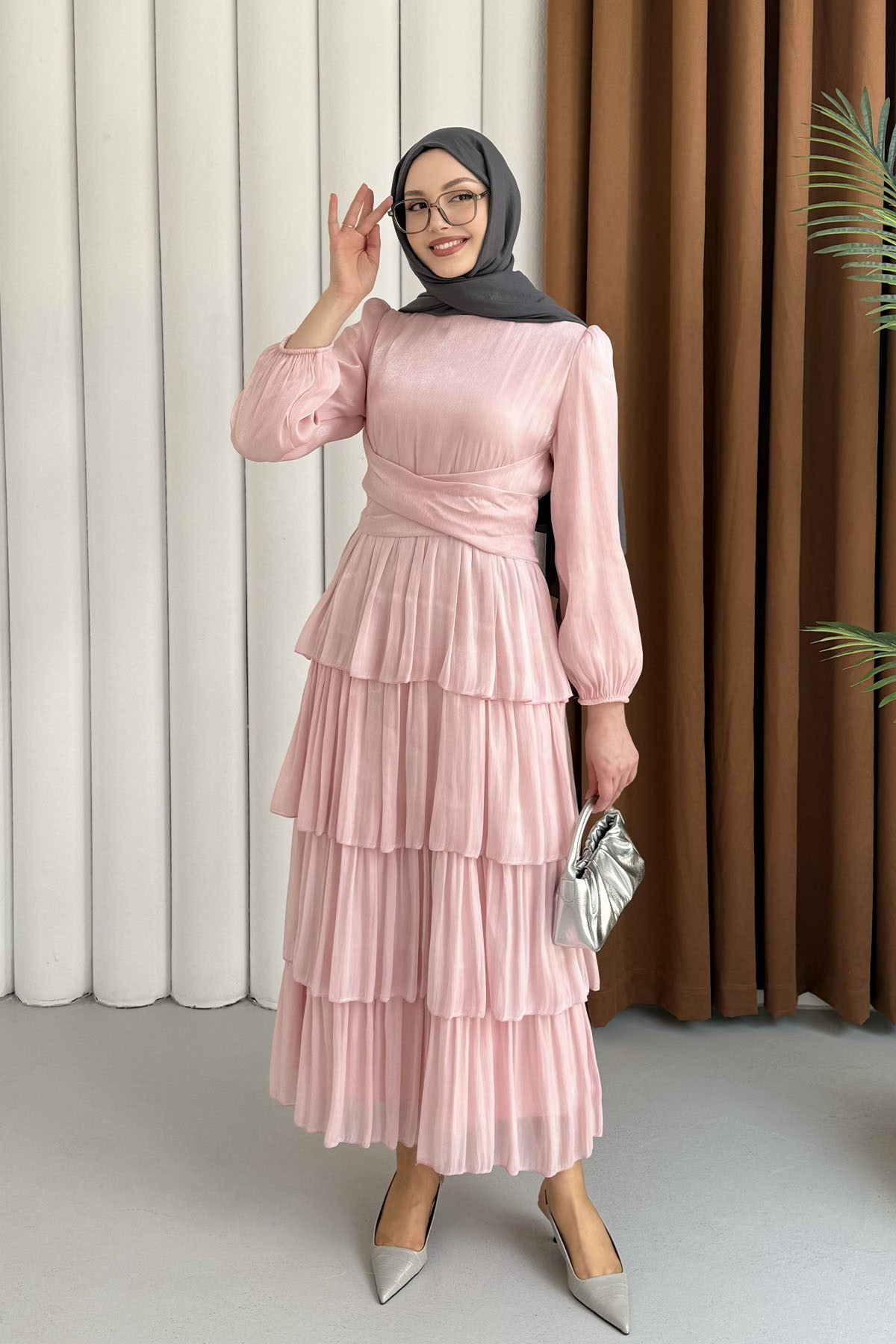 Kat Kat Kuşaklı Şifon Tesettür Elbise-PEMBE