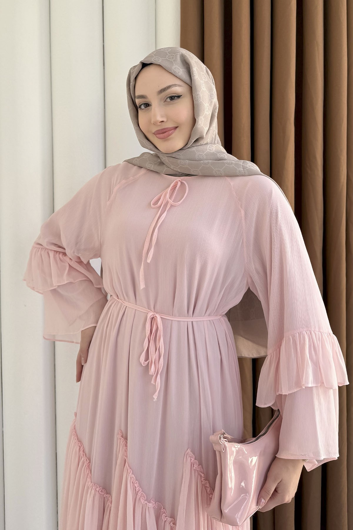 Kol Ve Etek Ucu Fırfırlı Tesettüe Elbise-PEMBE