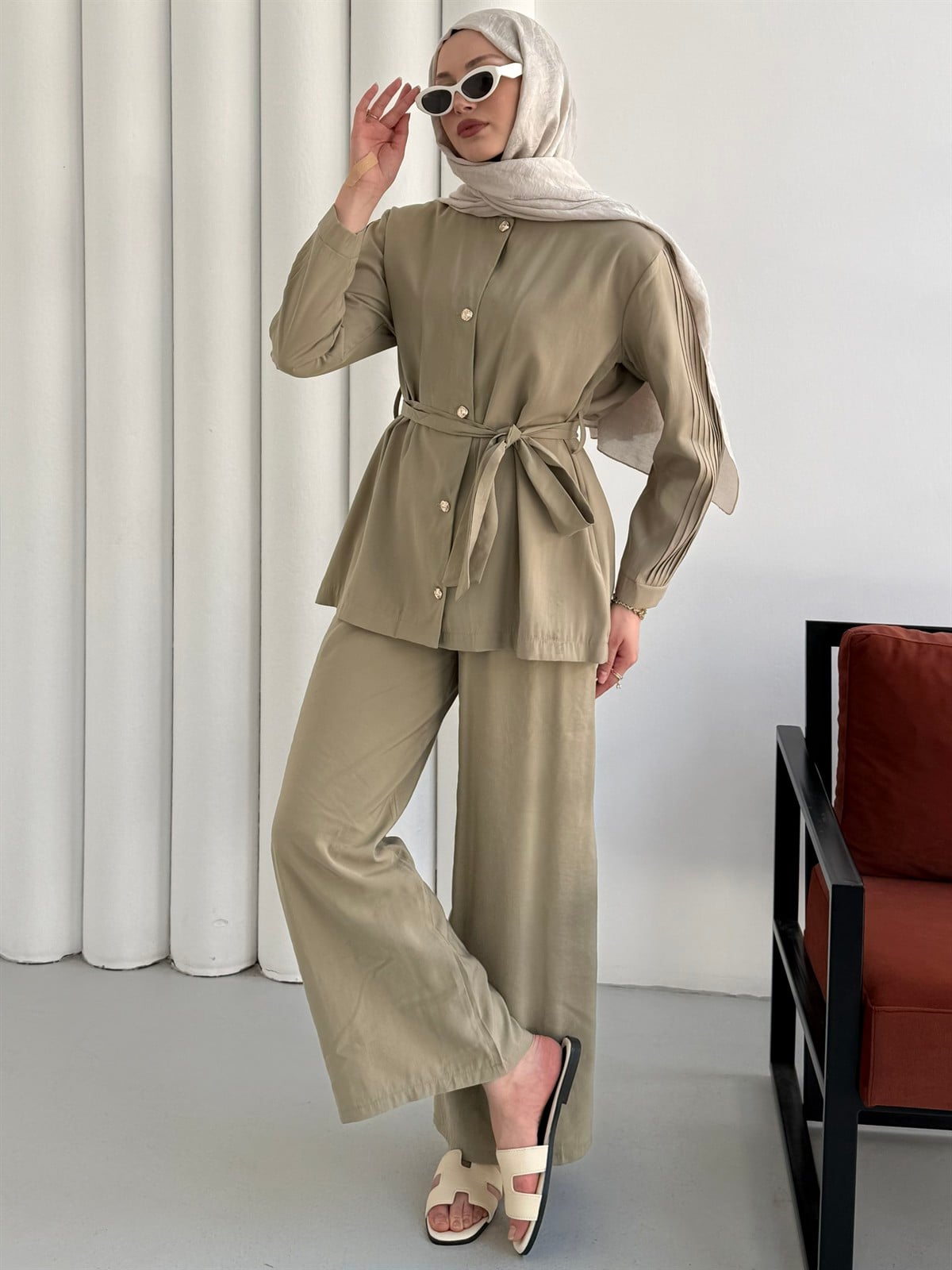 Kolları Nervül Dikiş Detay Pantolon Tesettür Takım-MİNT YEŞİLİ
