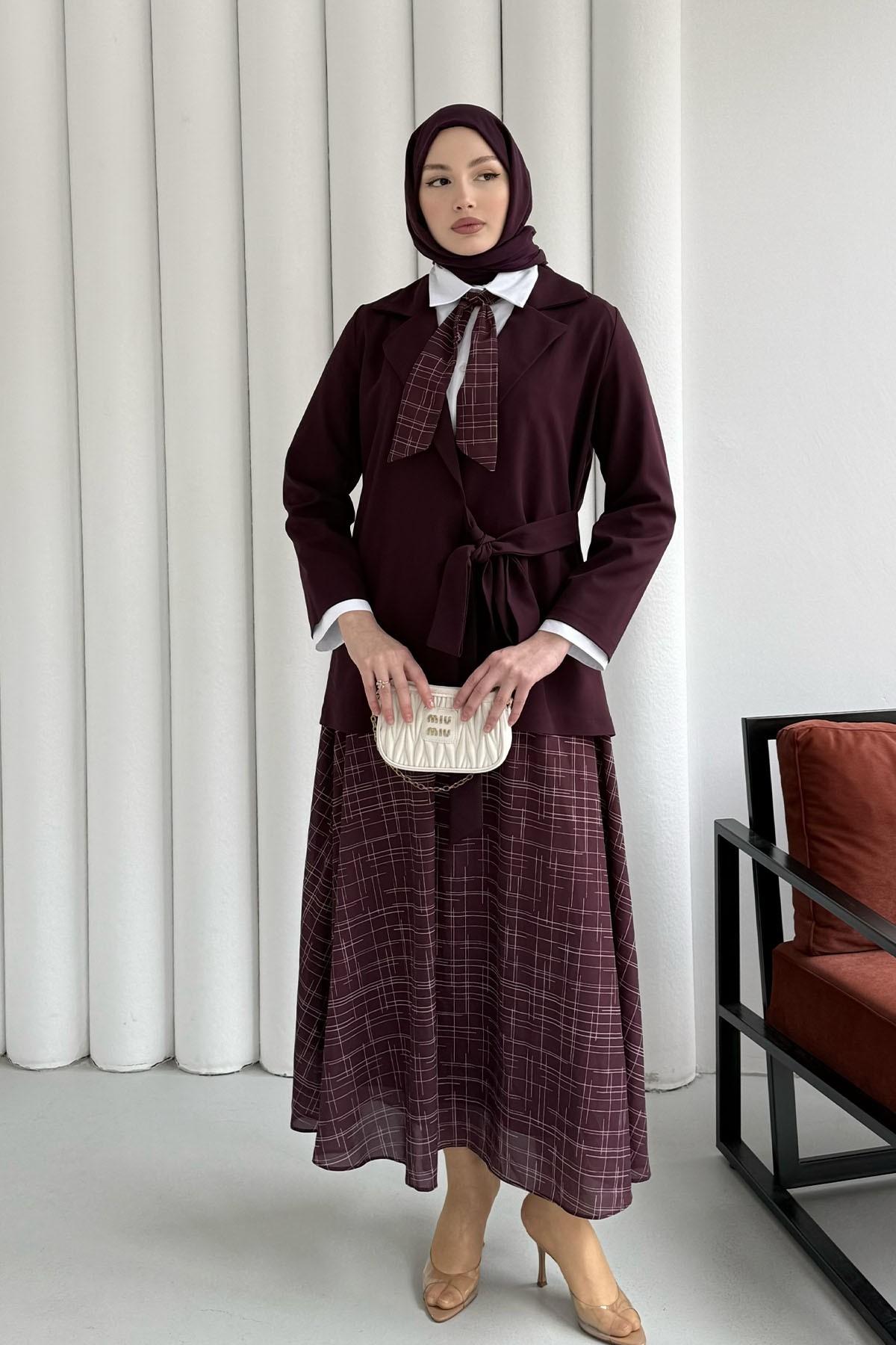 Kruvaze Yaka Ceket Etek Fularlı Tesettür Takım-BORDO