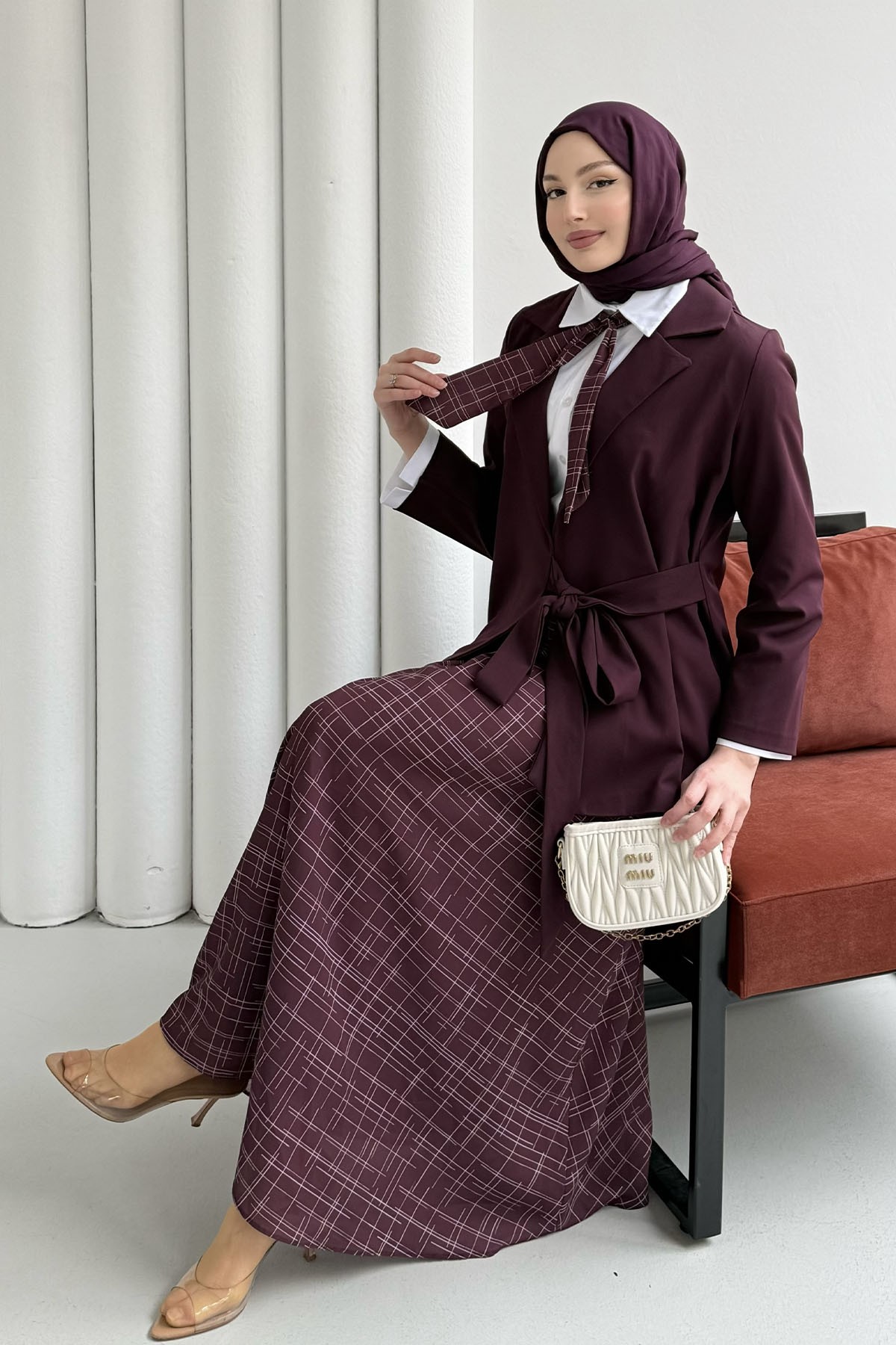 Kruvaze Yaka Ceket Etek Fularlı Tesettür Takım-BORDO