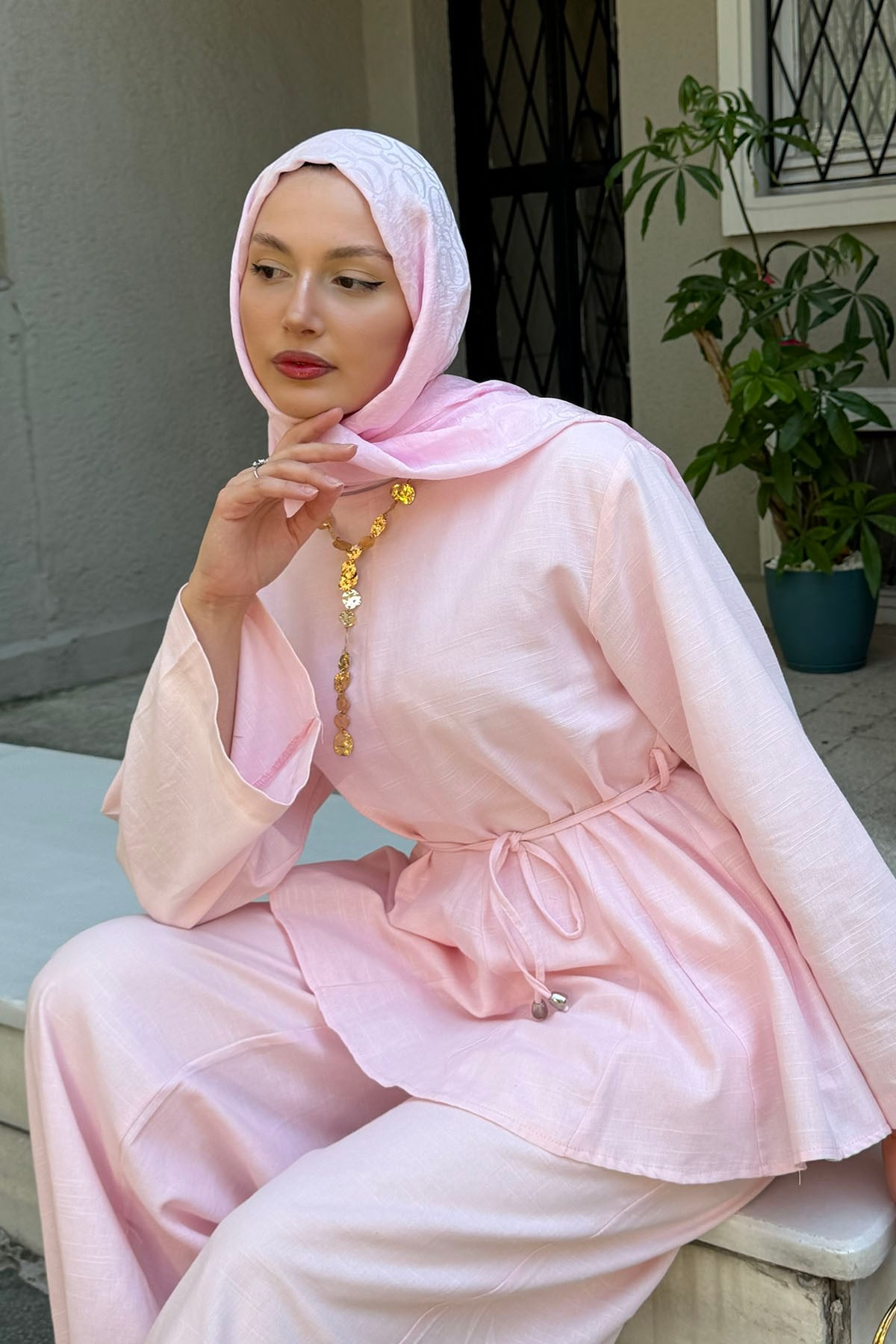Kuşak Detaylı Godeli Keten Tunik Pantolon Tesettür Takım-PEMBE