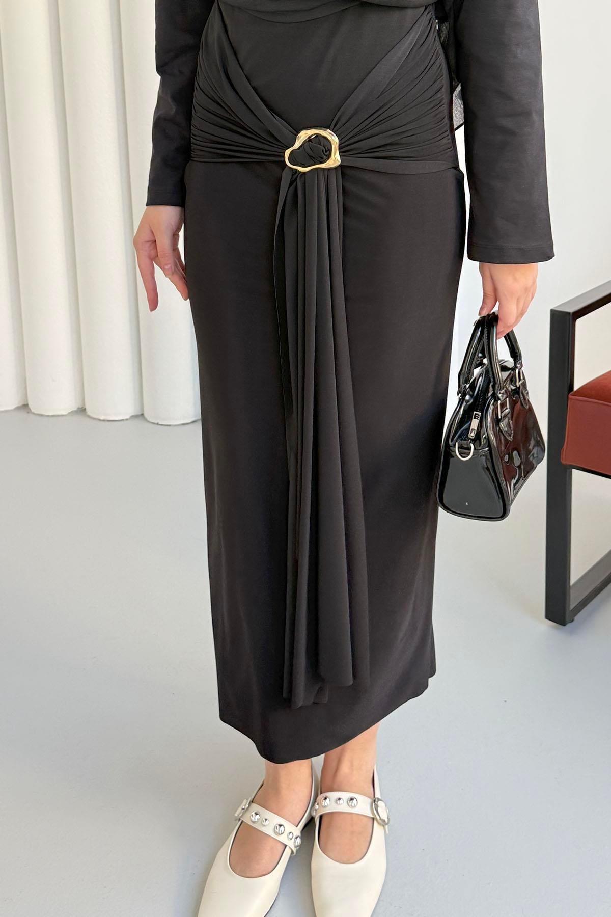 Kuşaklı Toka Detaylı Sendy Etek-SİYAH