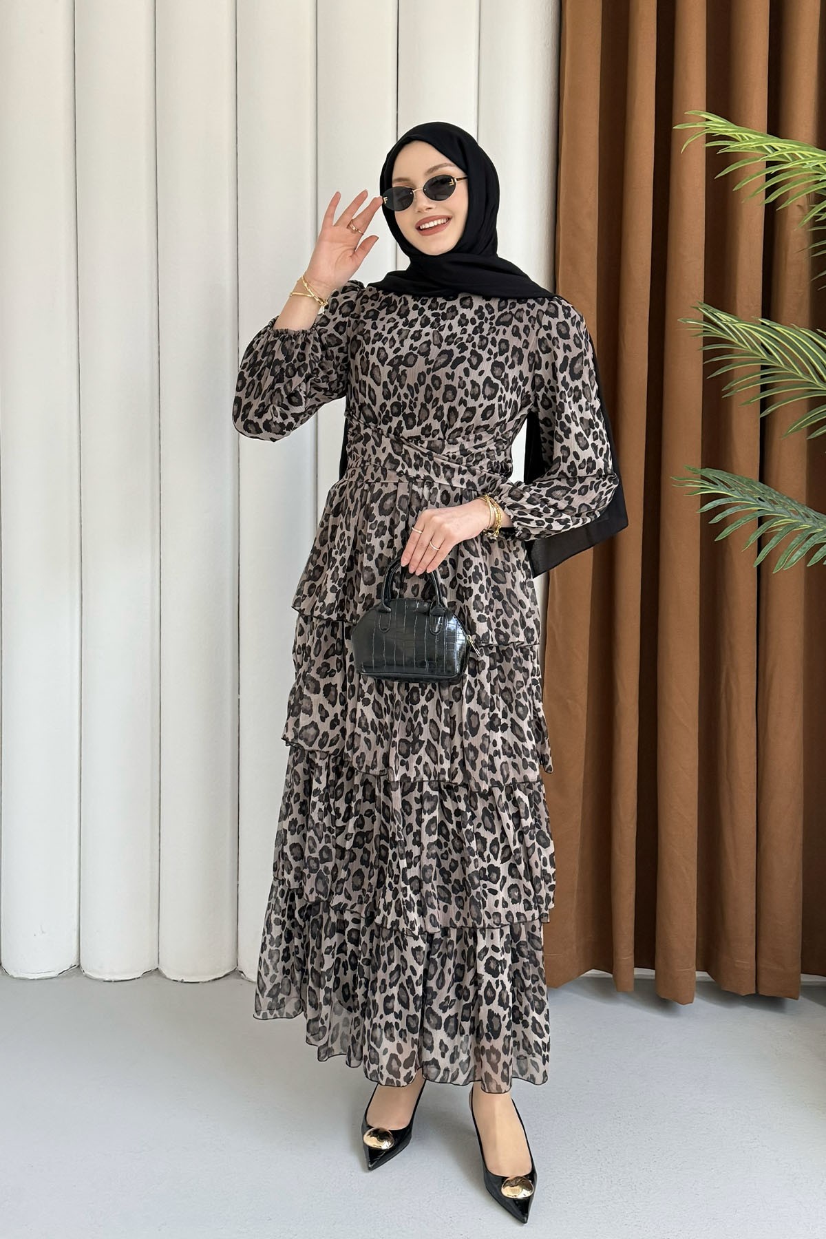 Leopar Volanlı Şifon Tesettür Elbise-TAŞ