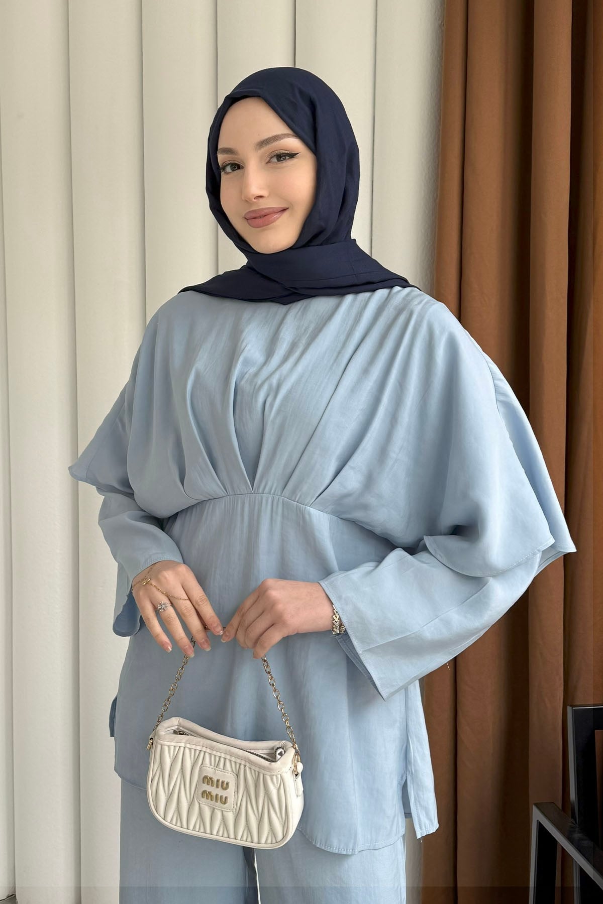 Linda Arka Pelerin Detay Pantolon Tesettür Takım-BEBE MAVİ