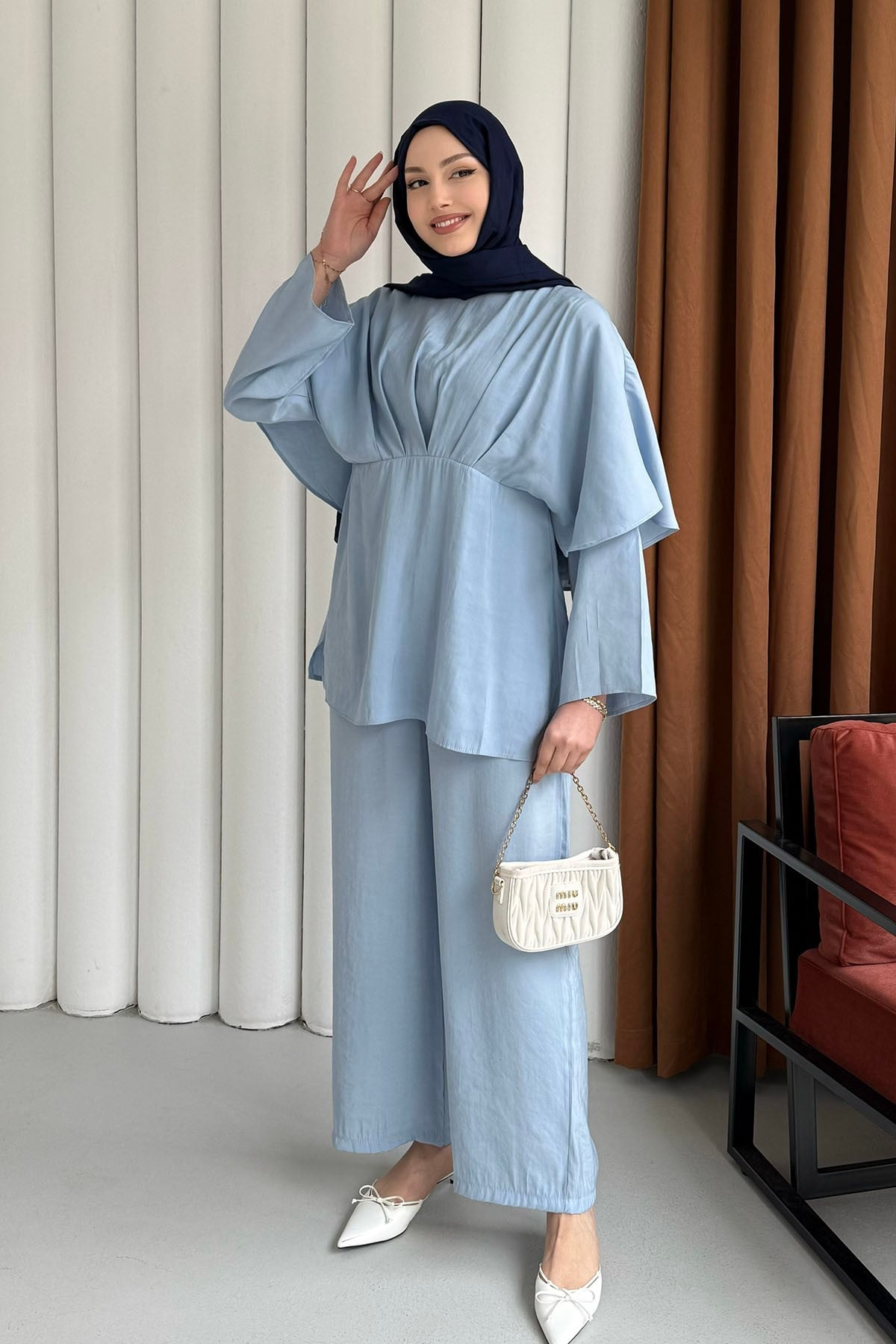 Linda Arka Pelerin Detay Pantolon Tesettür Takım-BEBE MAVİ