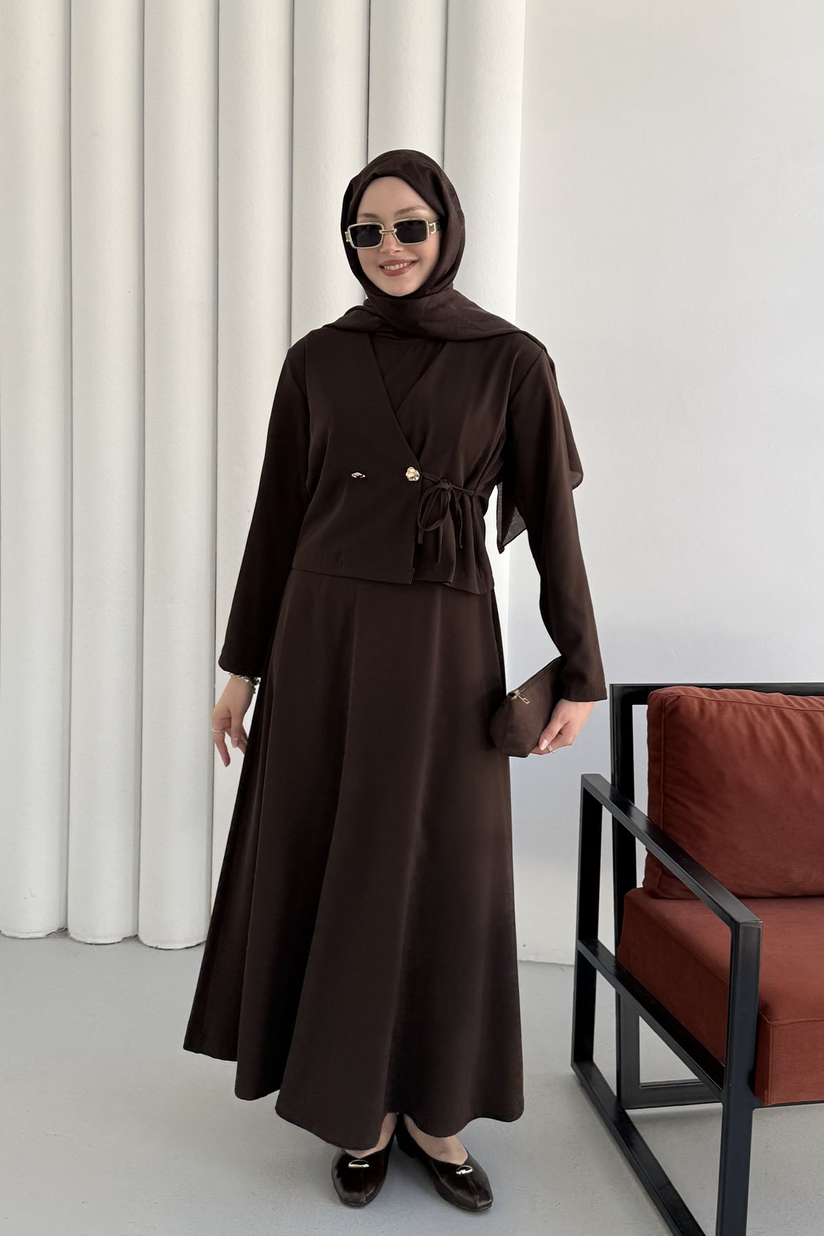 Linda Kumaş Çift Düğmeli Yandan Bağlamalı Jile Takım Elbise-KAHVERENGİ