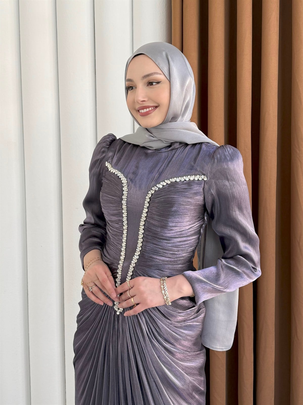 Luxe Ön Taş İşlemeli Tesettür Abiye-LİLA