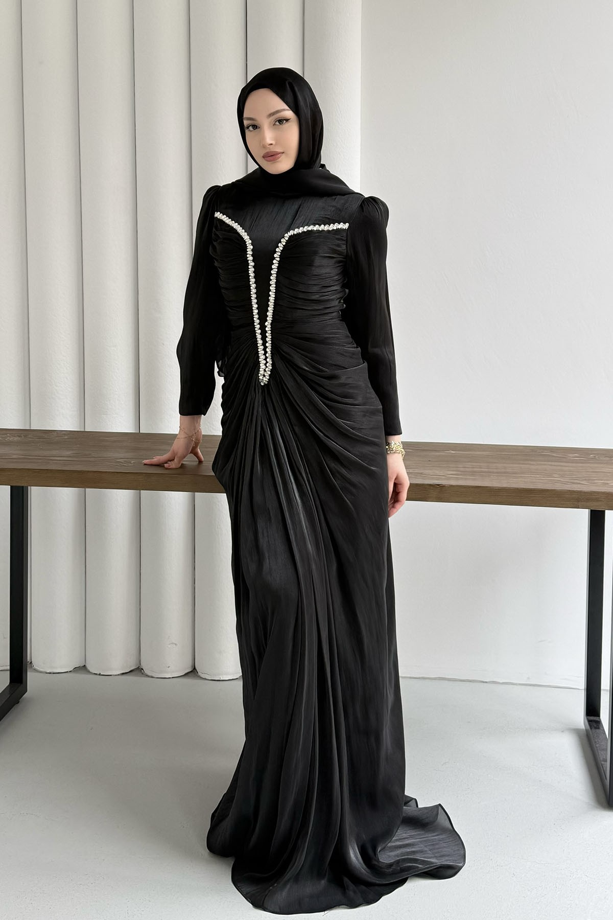 Luxe Ön Taş İşlemeli Tesettür Abiye-SİYAH