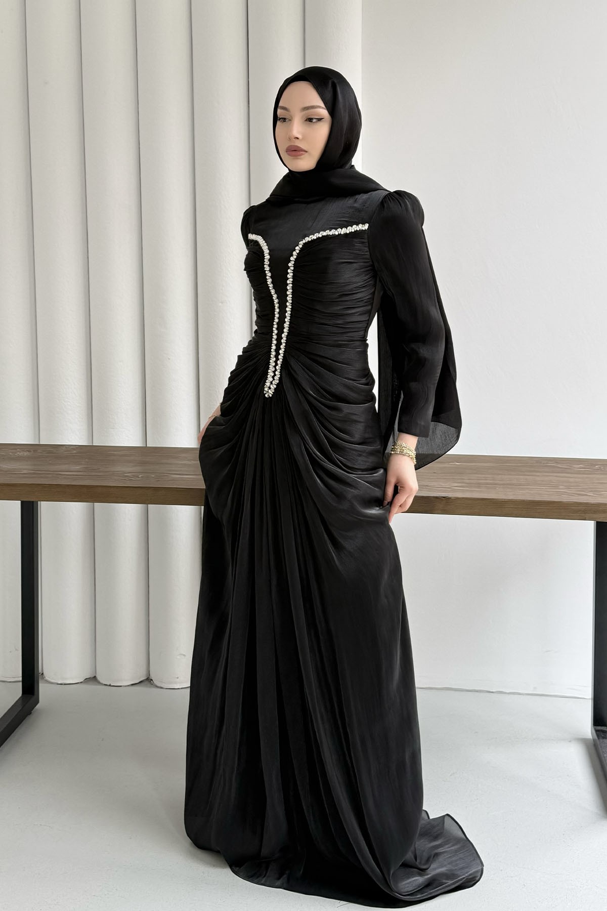 Luxe Ön Taş İşlemeli Tesettür Abiye-SİYAH