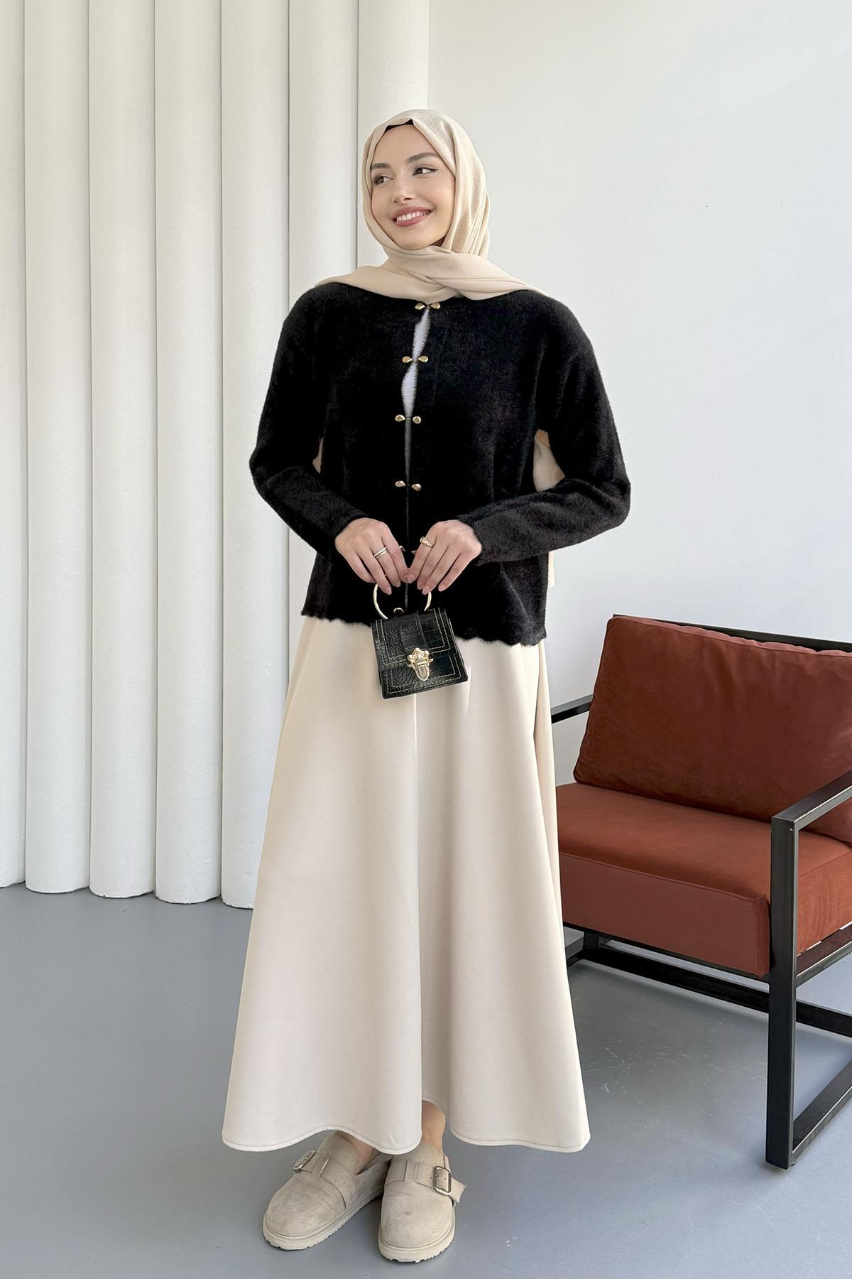 Minimal Gold Düğmeli Triko Hırka-SİYAH