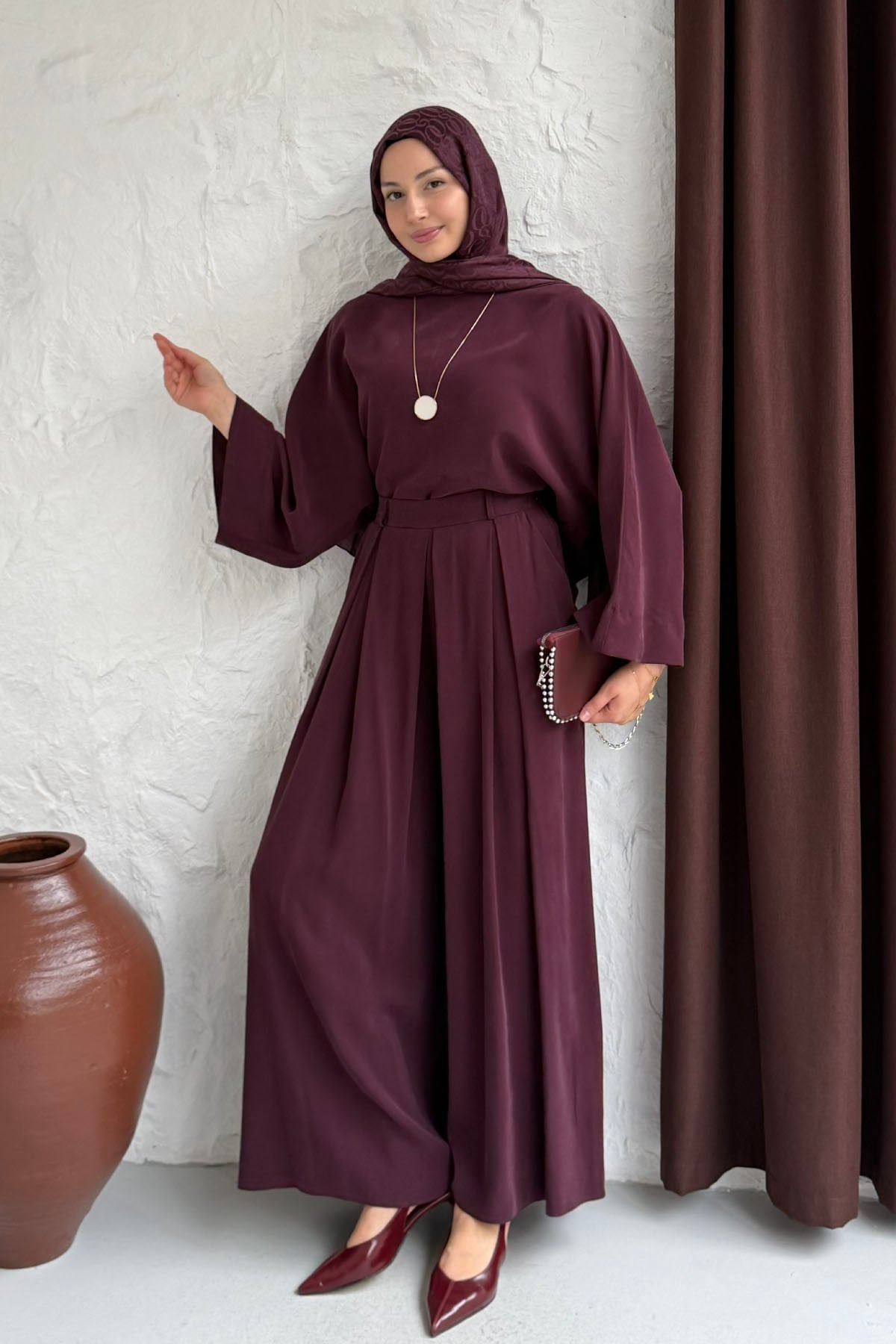 Modal Dökümlü Üst Yırtmaçlı Tesettür Pantolon Takımı-BORDO