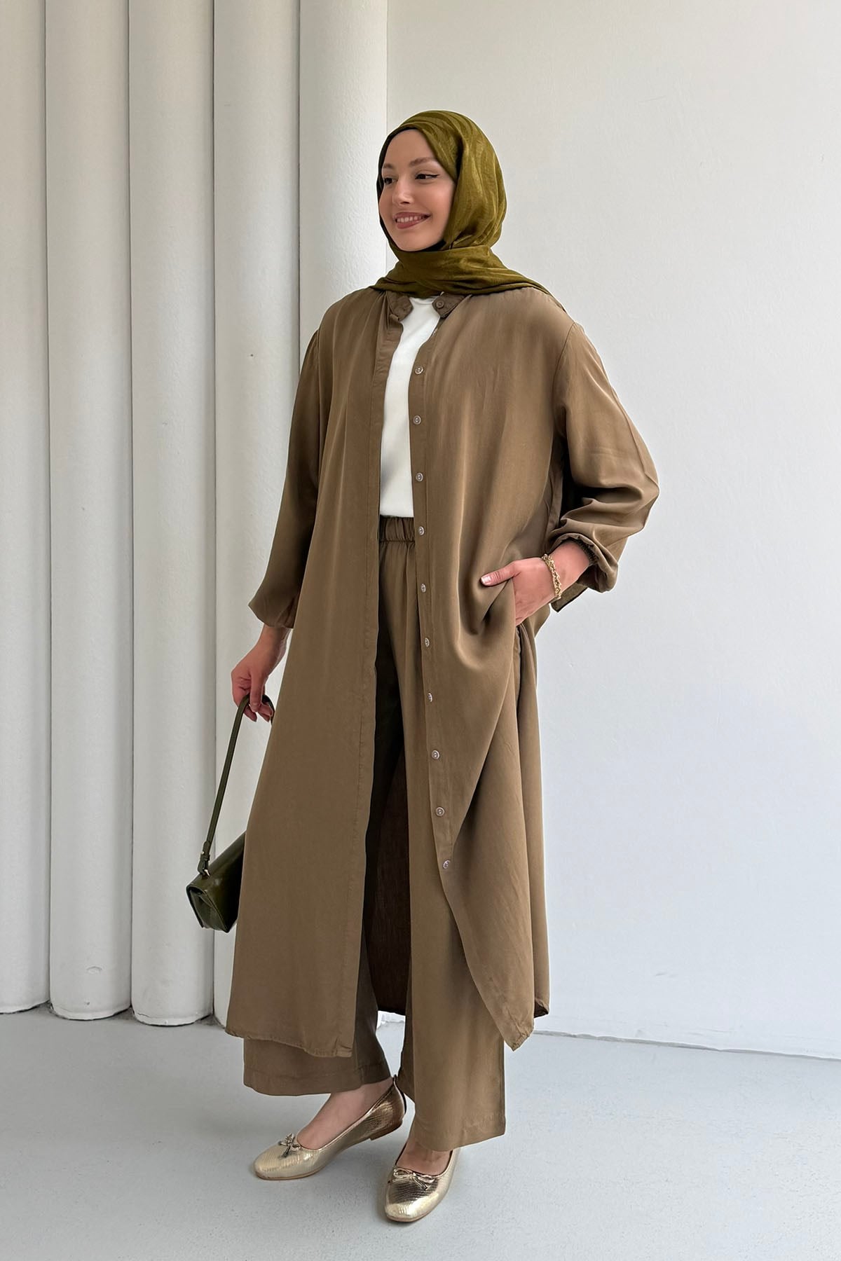 Modal Kumaş Dökümlü Yan Yırtmaçlı Tunik Pantolon Tesettür Takım-HAKİ YEŞİL