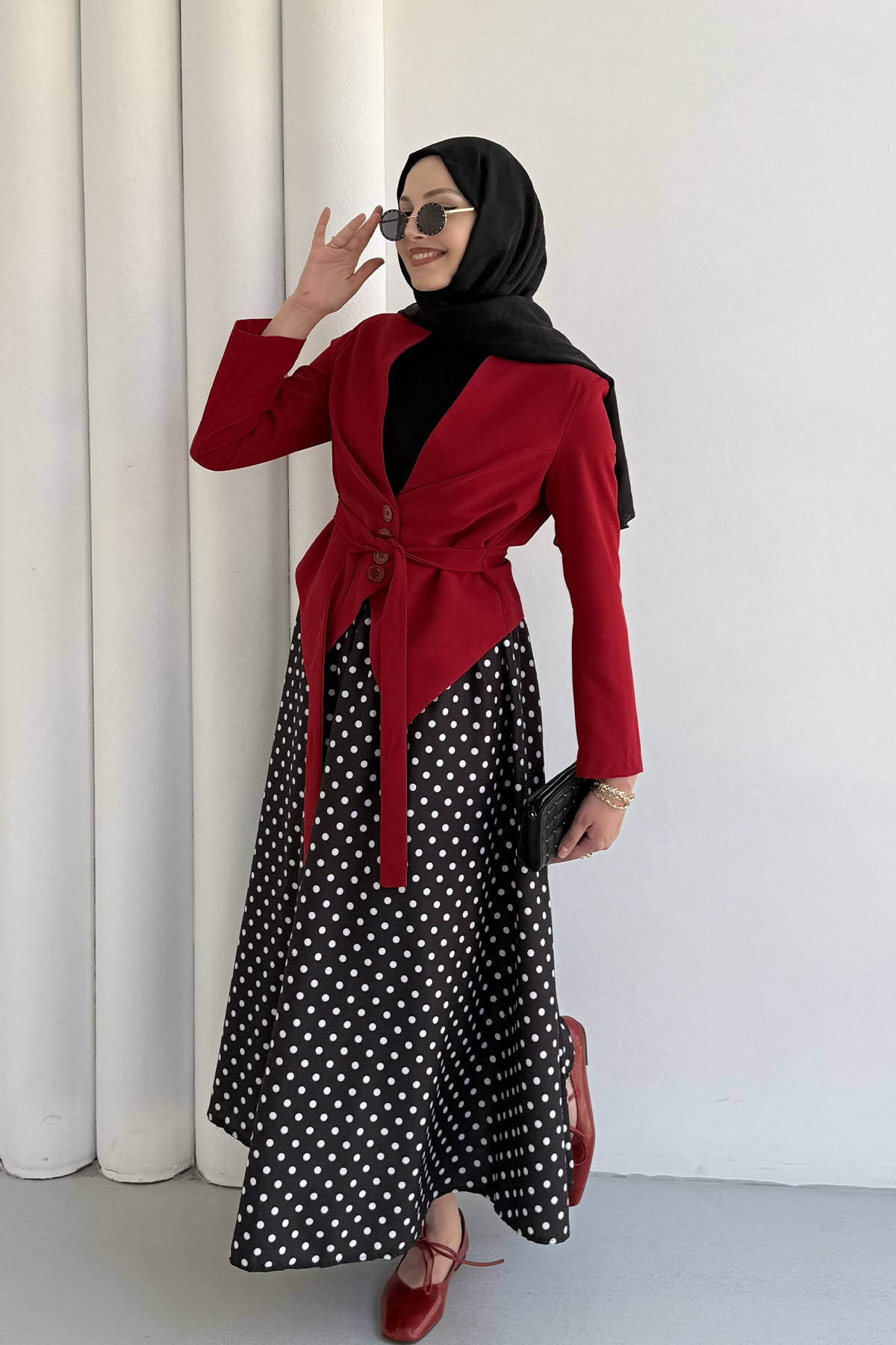 Modern Kesim Beli Pile Detaylı Bağcıklı Ceket-KIRMIZI