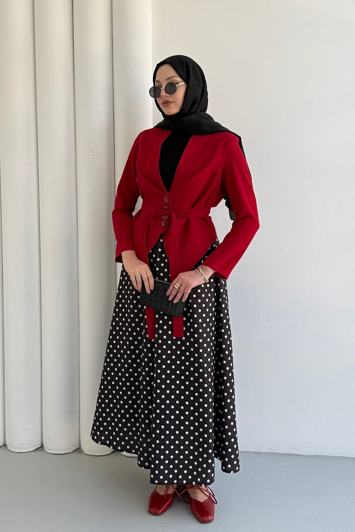 Modern Kesim Beli Pile Detaylı Bağcıklı Ceket-KIRMIZI