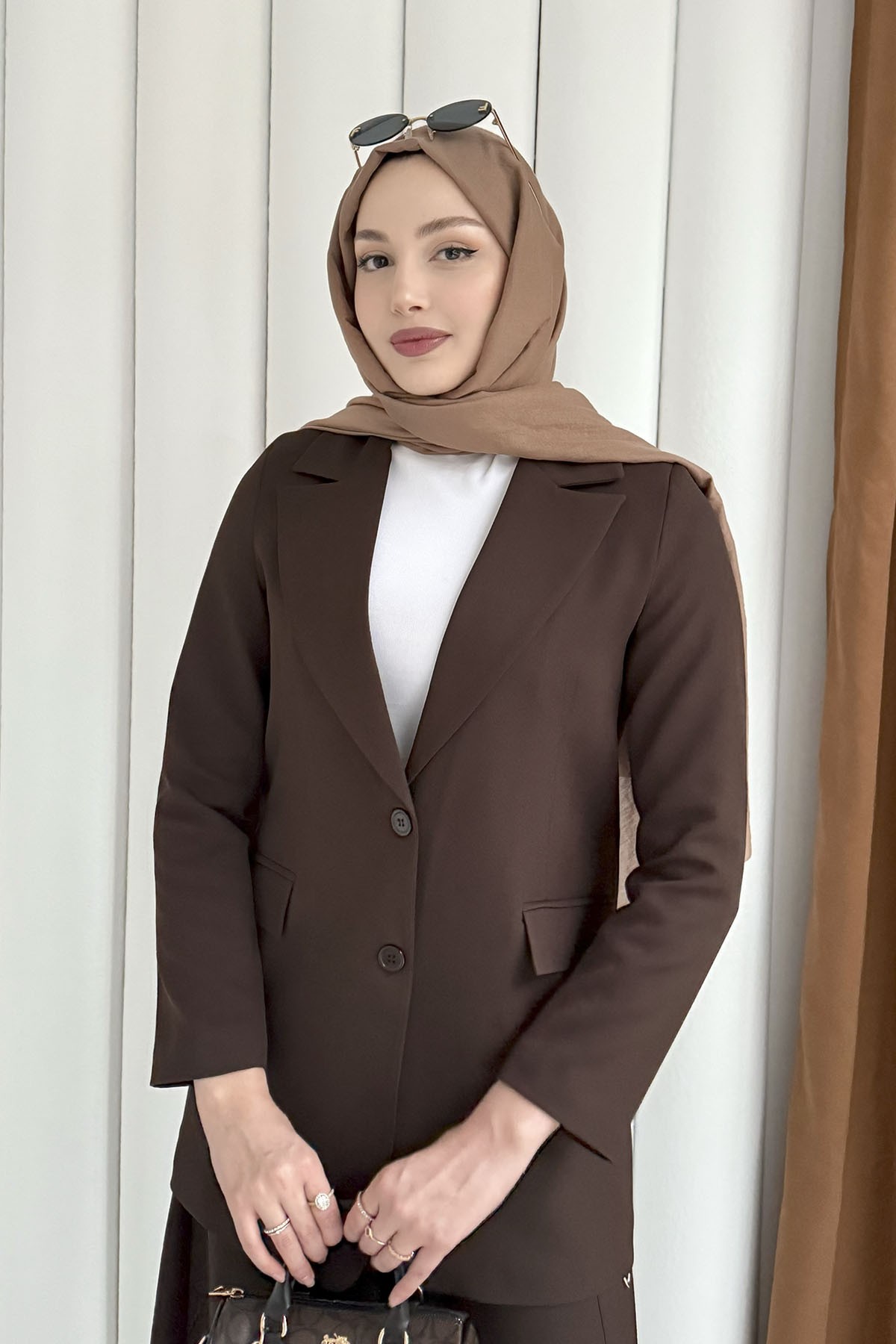 Mono Yaka 2 Düğme Cep Kapaklı Ceket-KAHVERENGİ