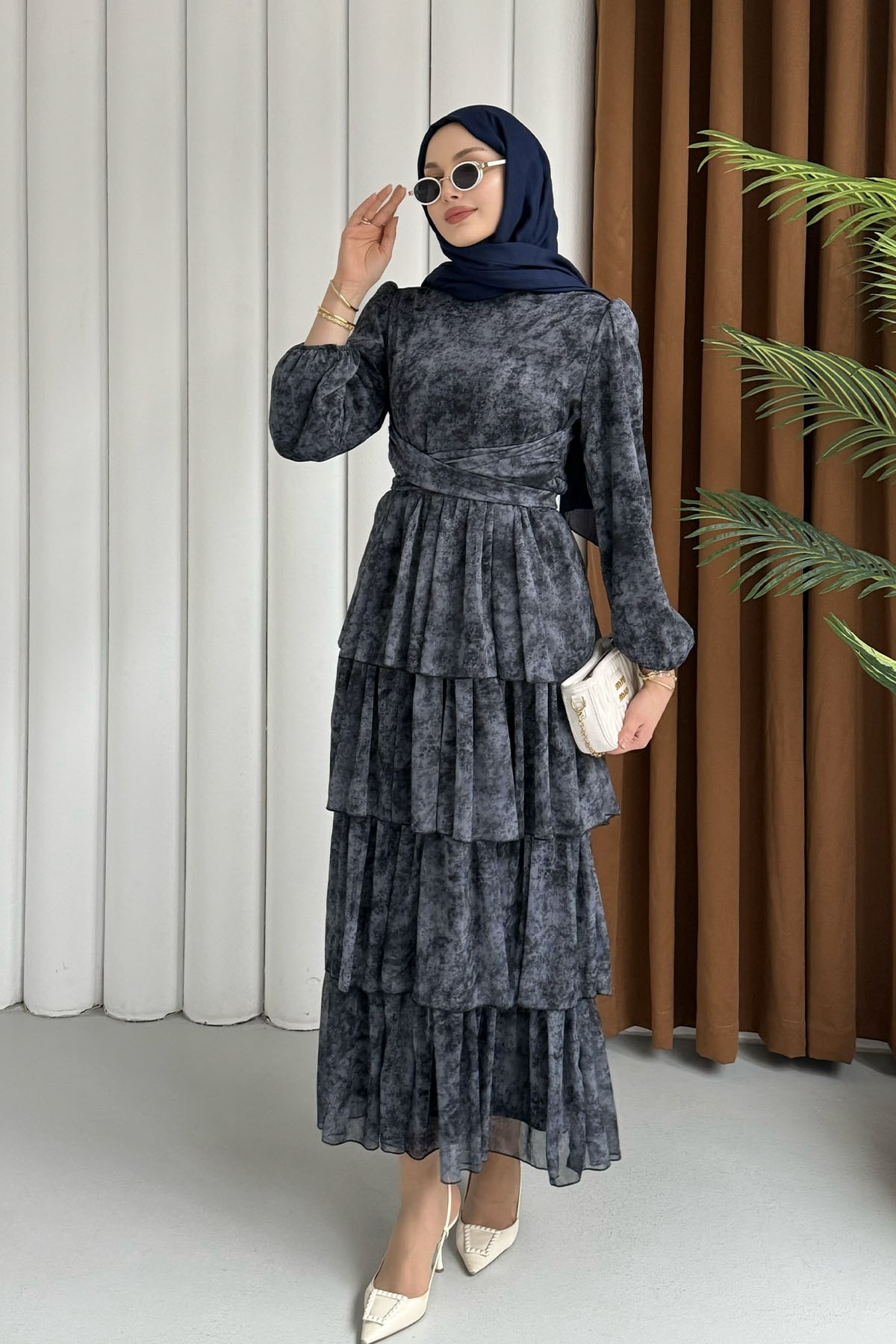 Neva Otantik Motifli Şifon Tesettür Elbise-SİYAH