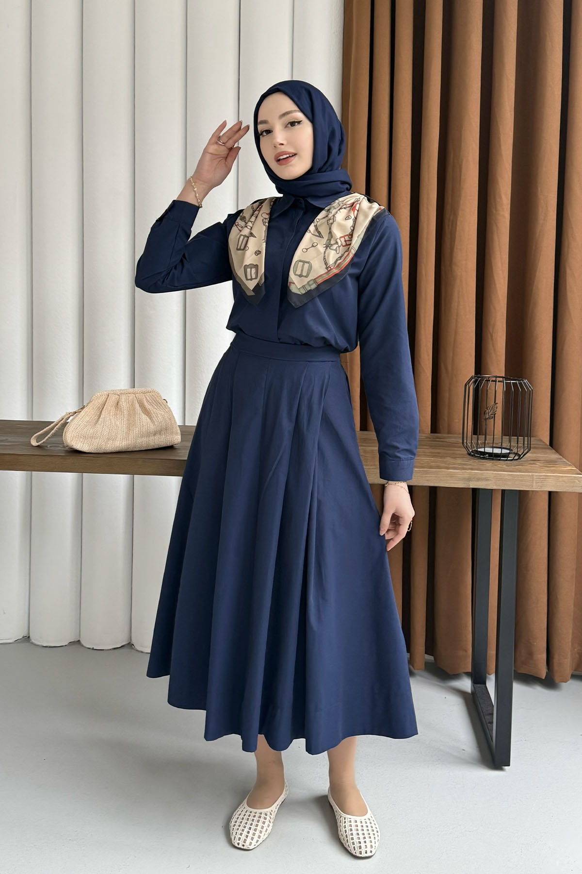 Omuz Şal Detaylı Etekli Tesettür Takım-LACİVERT