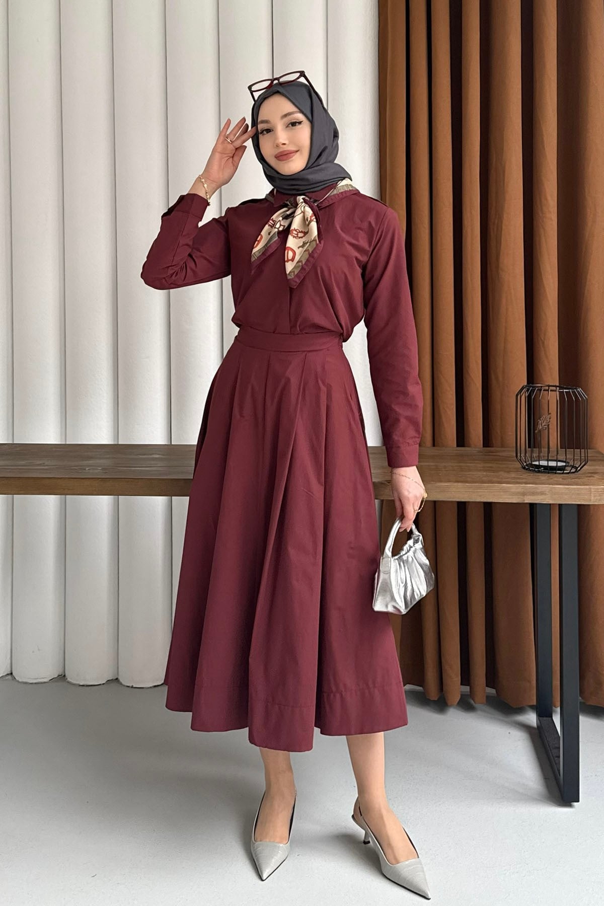 Omuz Şal Detaylı Etekli Tesettür Takım-BORDO