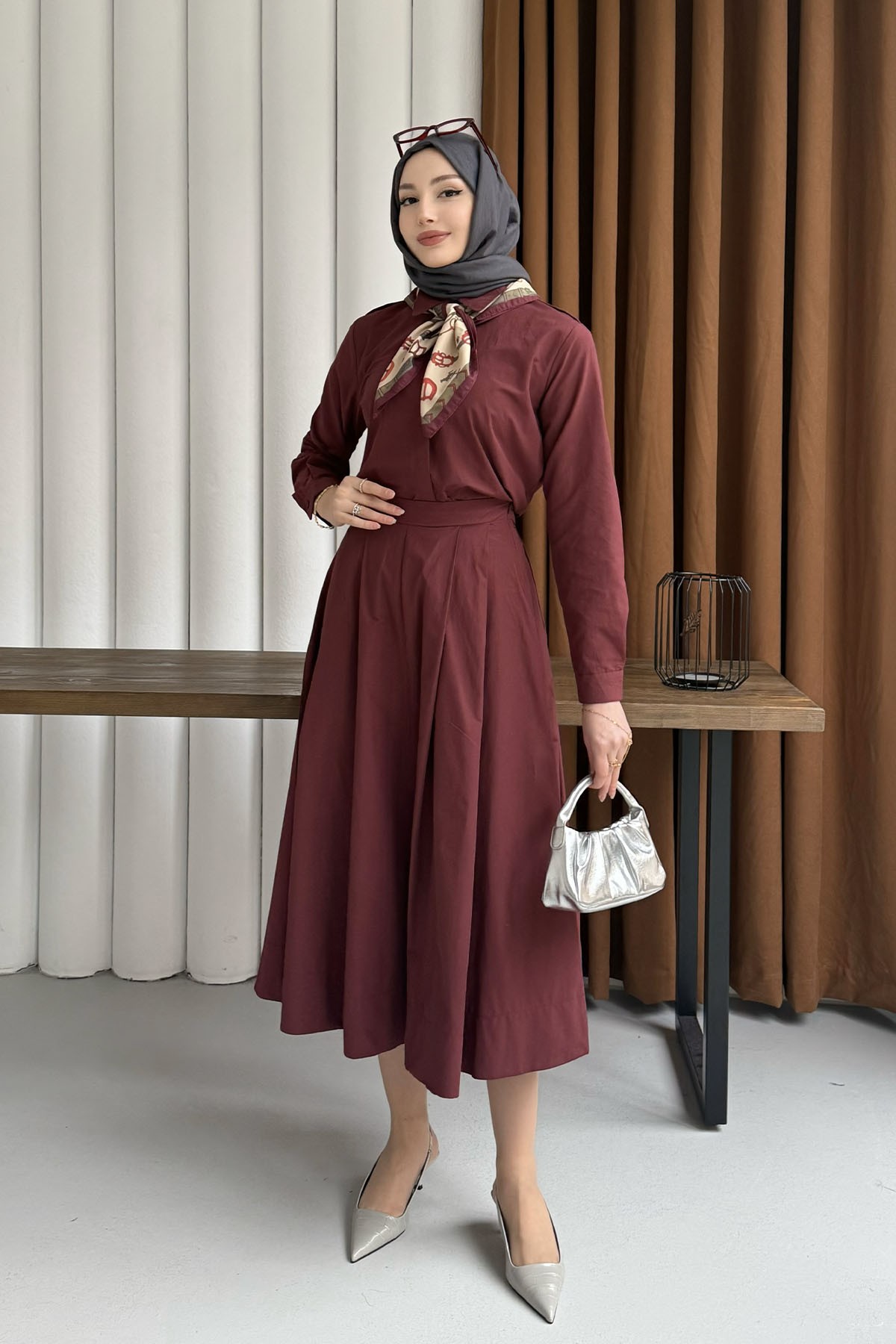 Omuz Şal Detaylı Etekli Tesettür Takım-BORDO