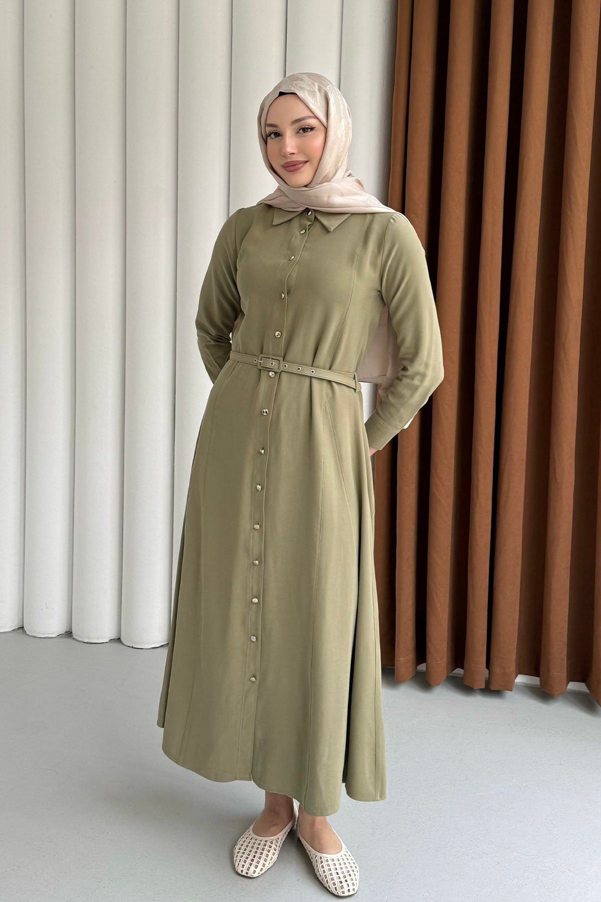 Ön Düğmeli Kemerli Tencel Gömlek Tesettür Elbise-MİNT YEŞİLİ