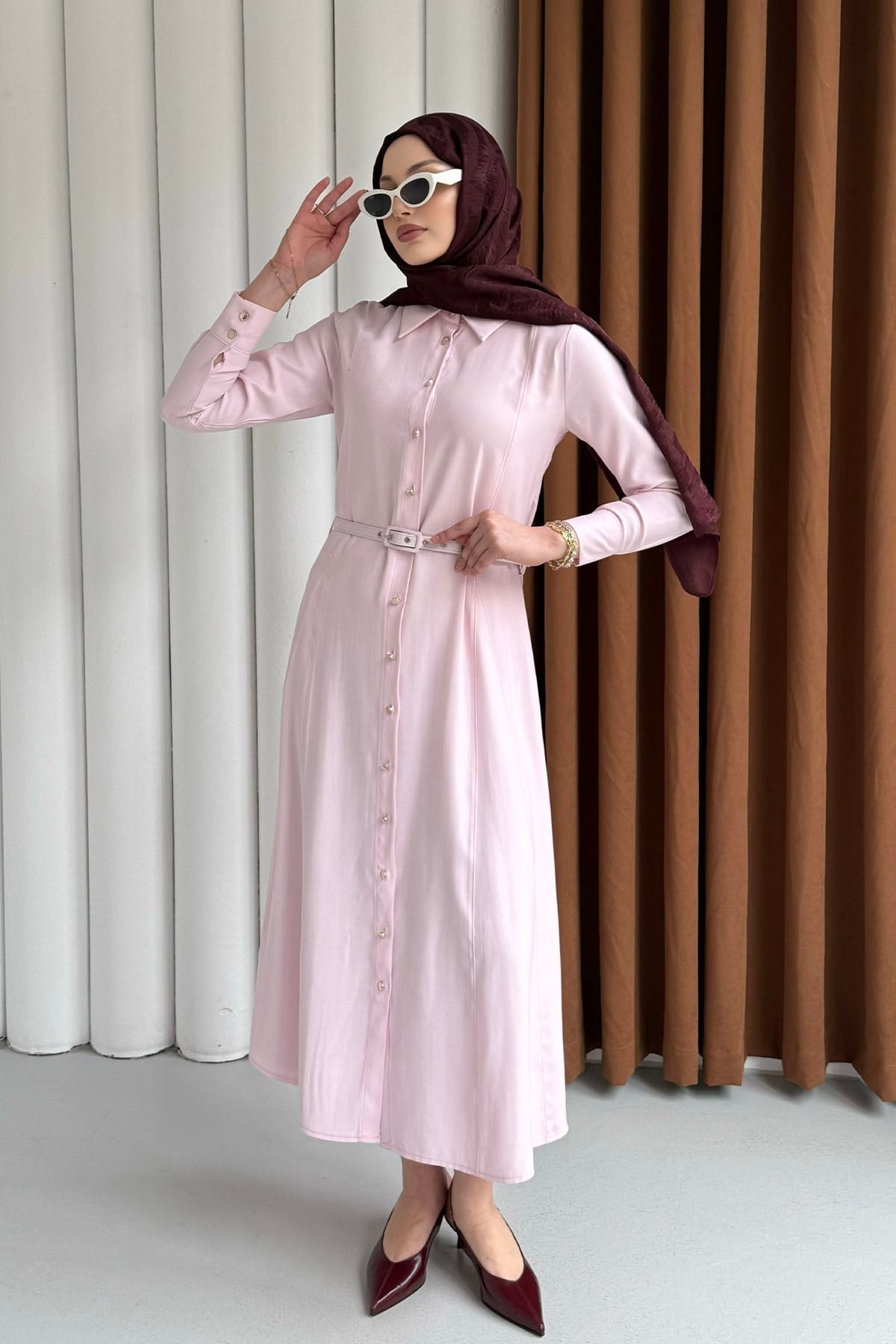 Ön Düğmeli Kemerli Tencel Gömlek Tesettür Elbise-PEMBE