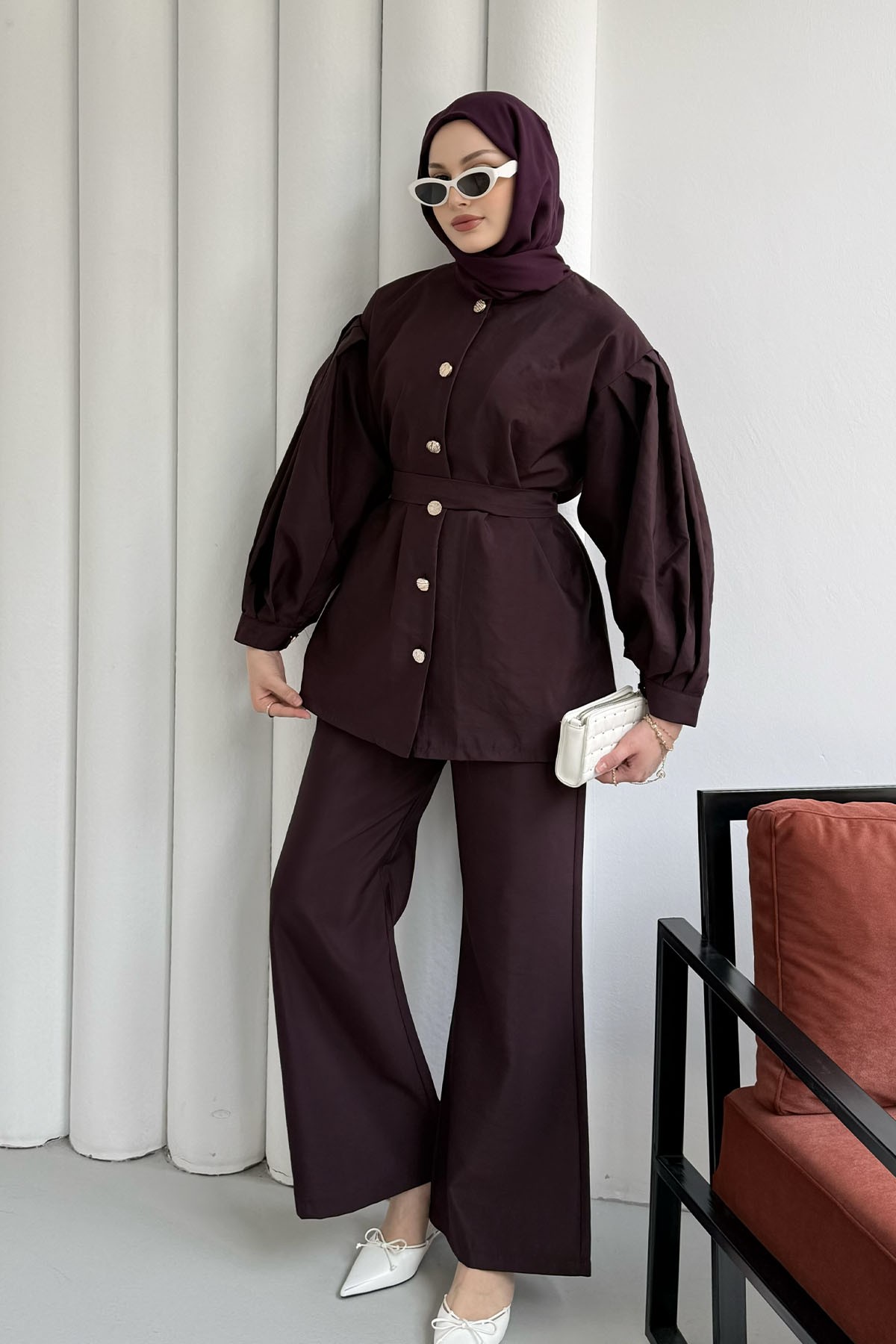 Ön Gold Düğme Detaylı Pantolonlu Tesettür Takım-BORDO