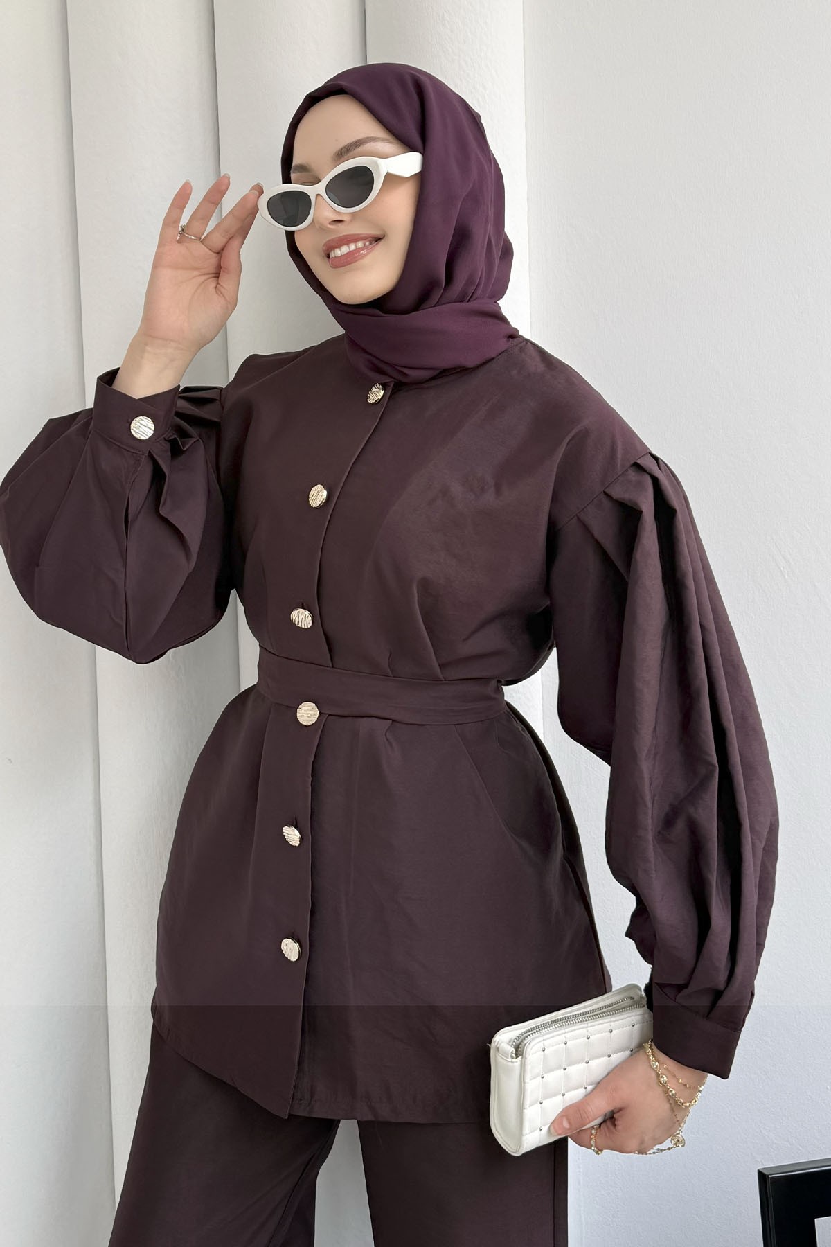 Ön Gold Düğme Detaylı Pantolonlu Tesettür Takım-BORDO