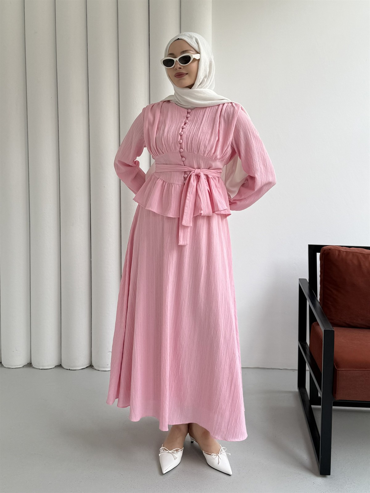 Önü Düğmeli Beli Pensli Etekli Tesettür İkili Takım-PEMBE