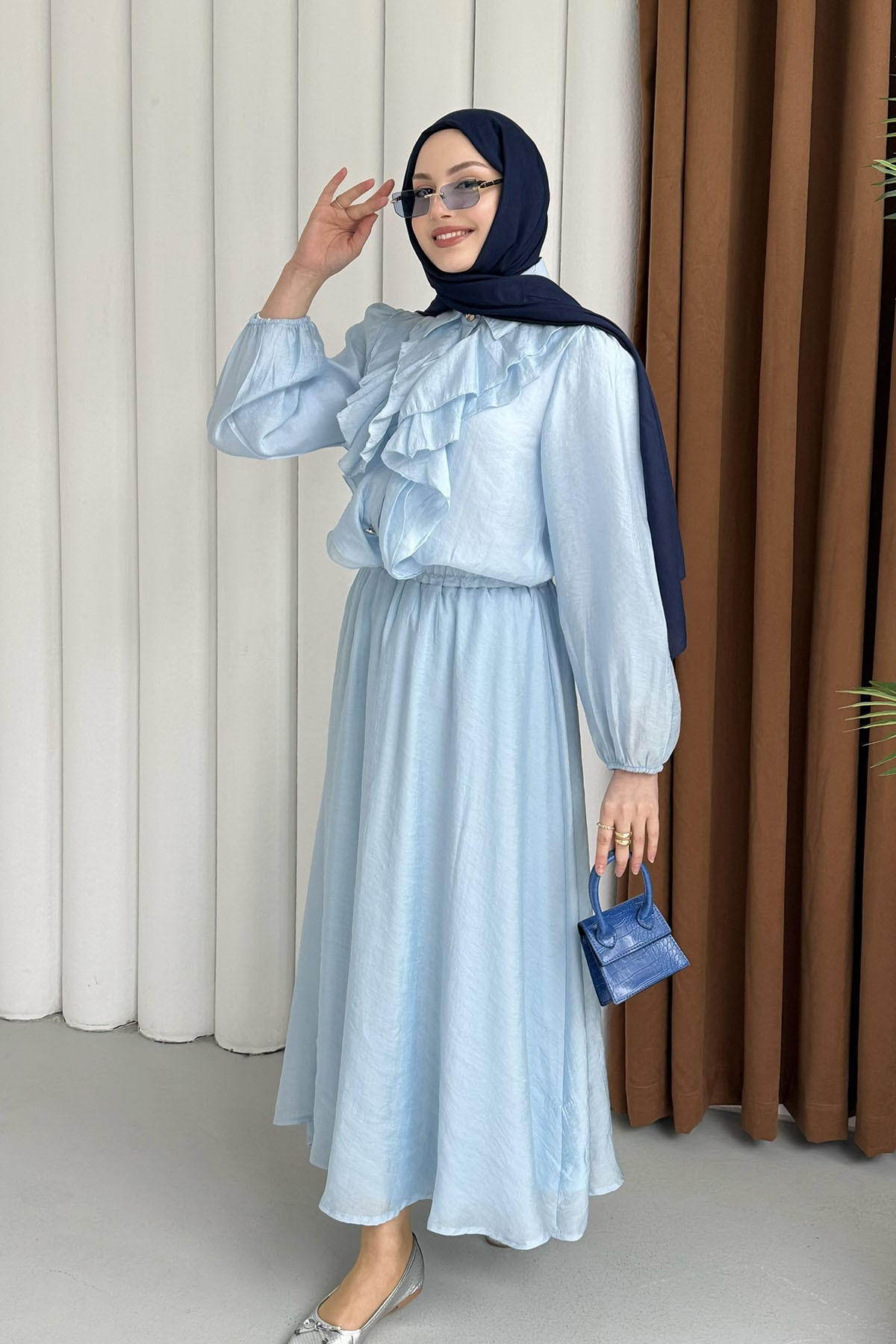 Önü Fırfırlı Detay Etekli Tesettür Takım-BEBE MAVİ