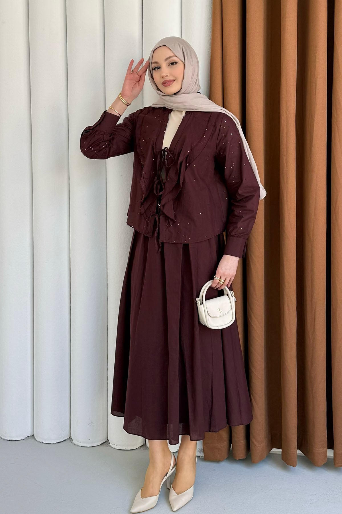 Önü Fırfırlı Taş Süslemeli Etekli Tesettür Takım-BORDO