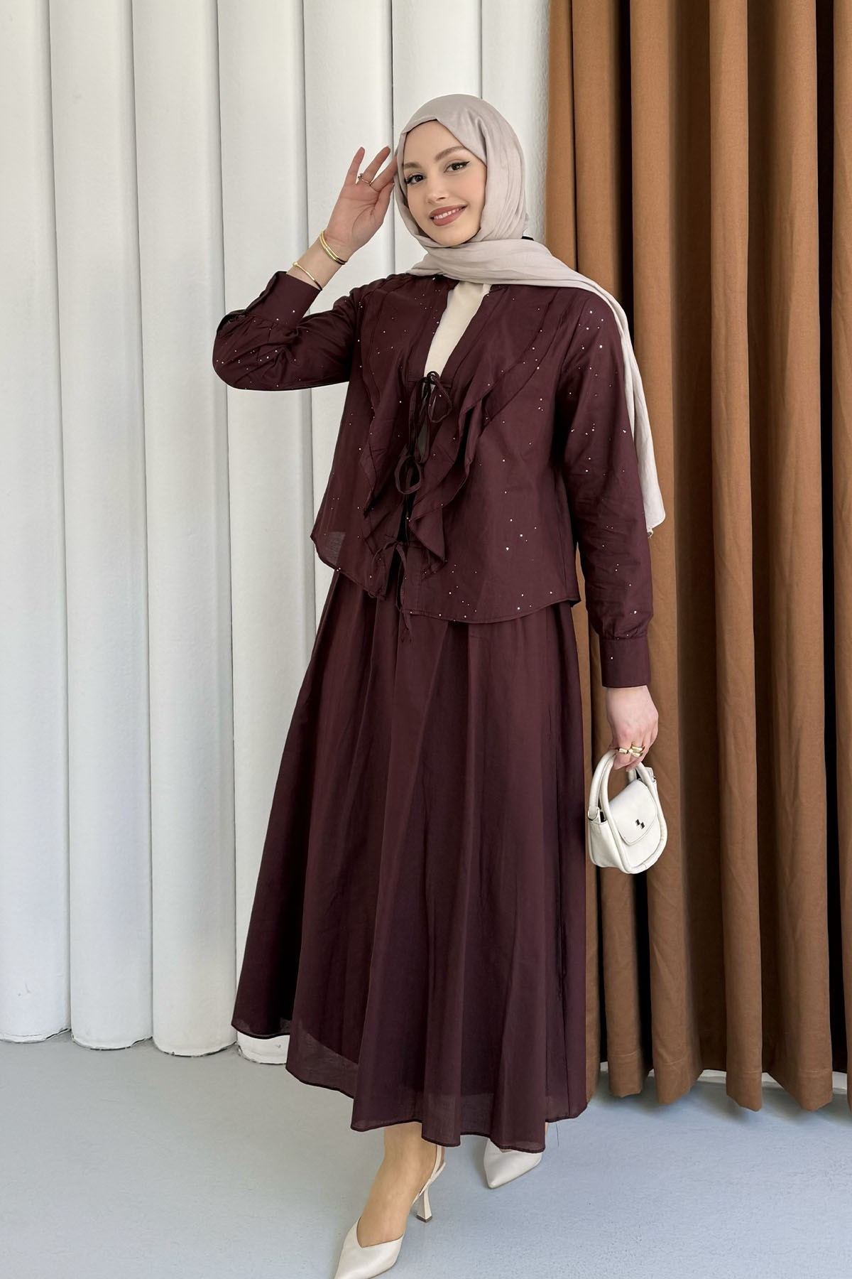 Önü Fırfırlı Taş Süslemeli Etekli Tesettür Takım-BORDO