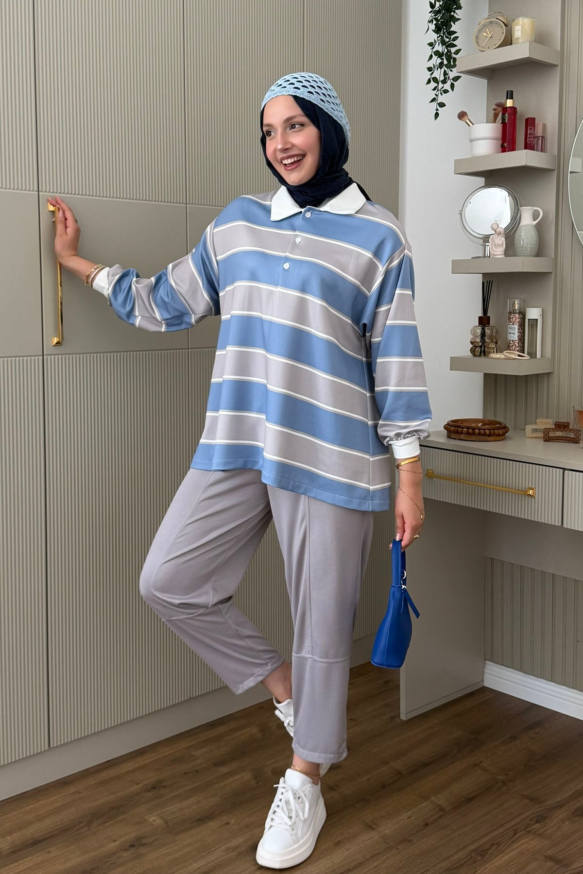 Oversize Çizgili Polo Yaka Pantolonlu Tesettür Takım-MAVİ