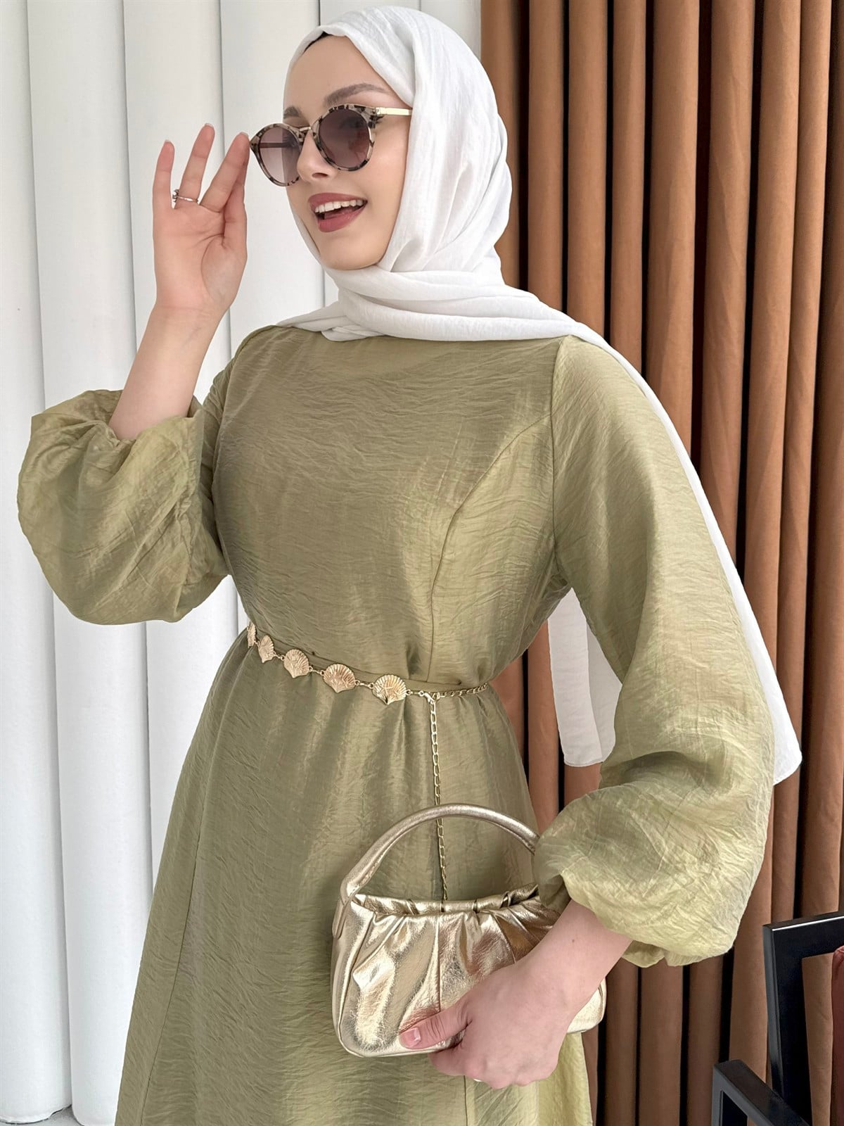 Premium Modal Kumaş Zincir Detaylı Tesettür Elbise-HAKİ YEŞİL