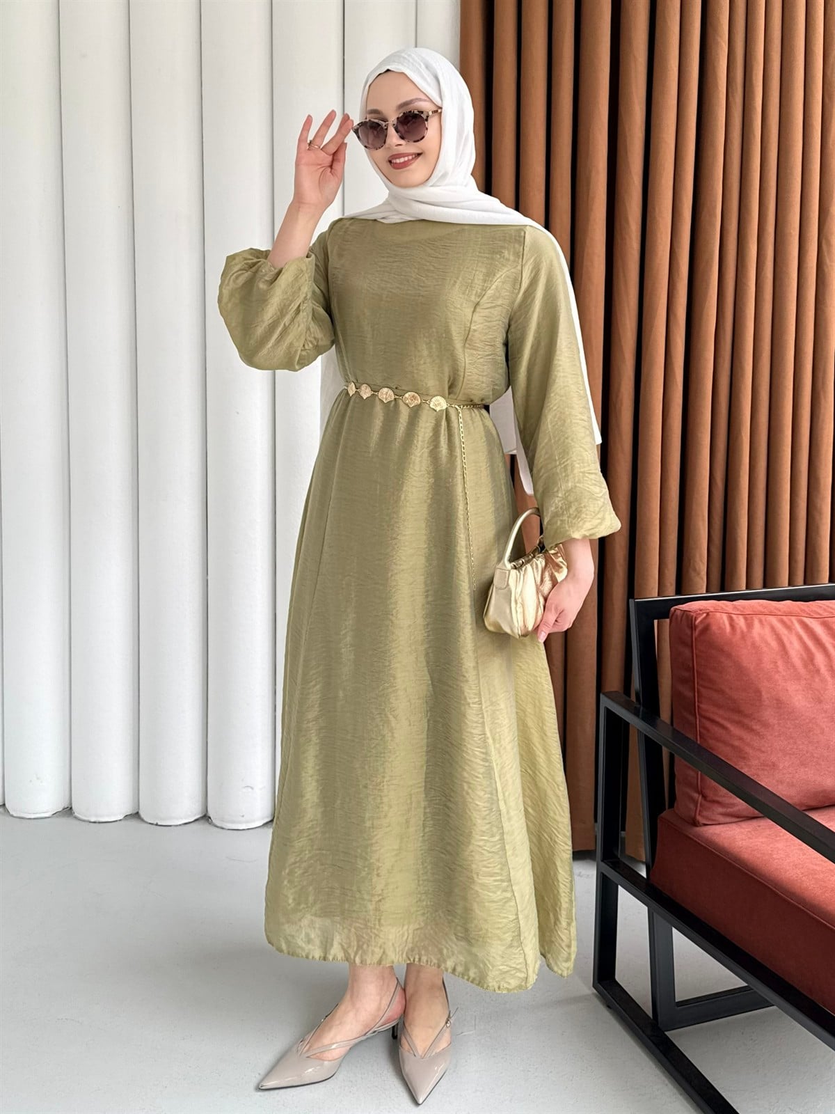 Premium Modal Kumaş Zincir Detaylı Tesettür Elbise-HAKİ YEŞİL